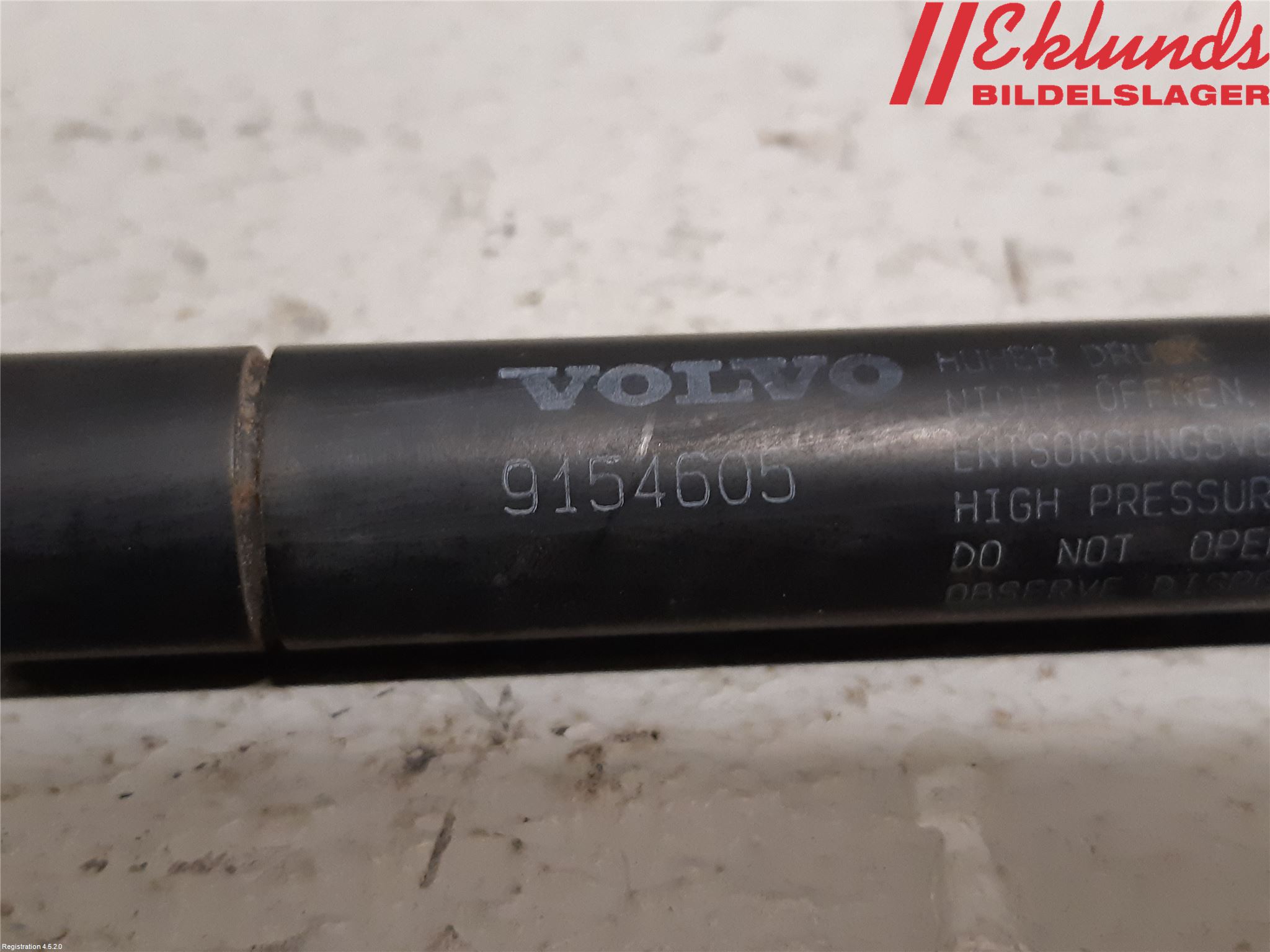 Volvo S60 01-04 Gasfjäder Motorhuv