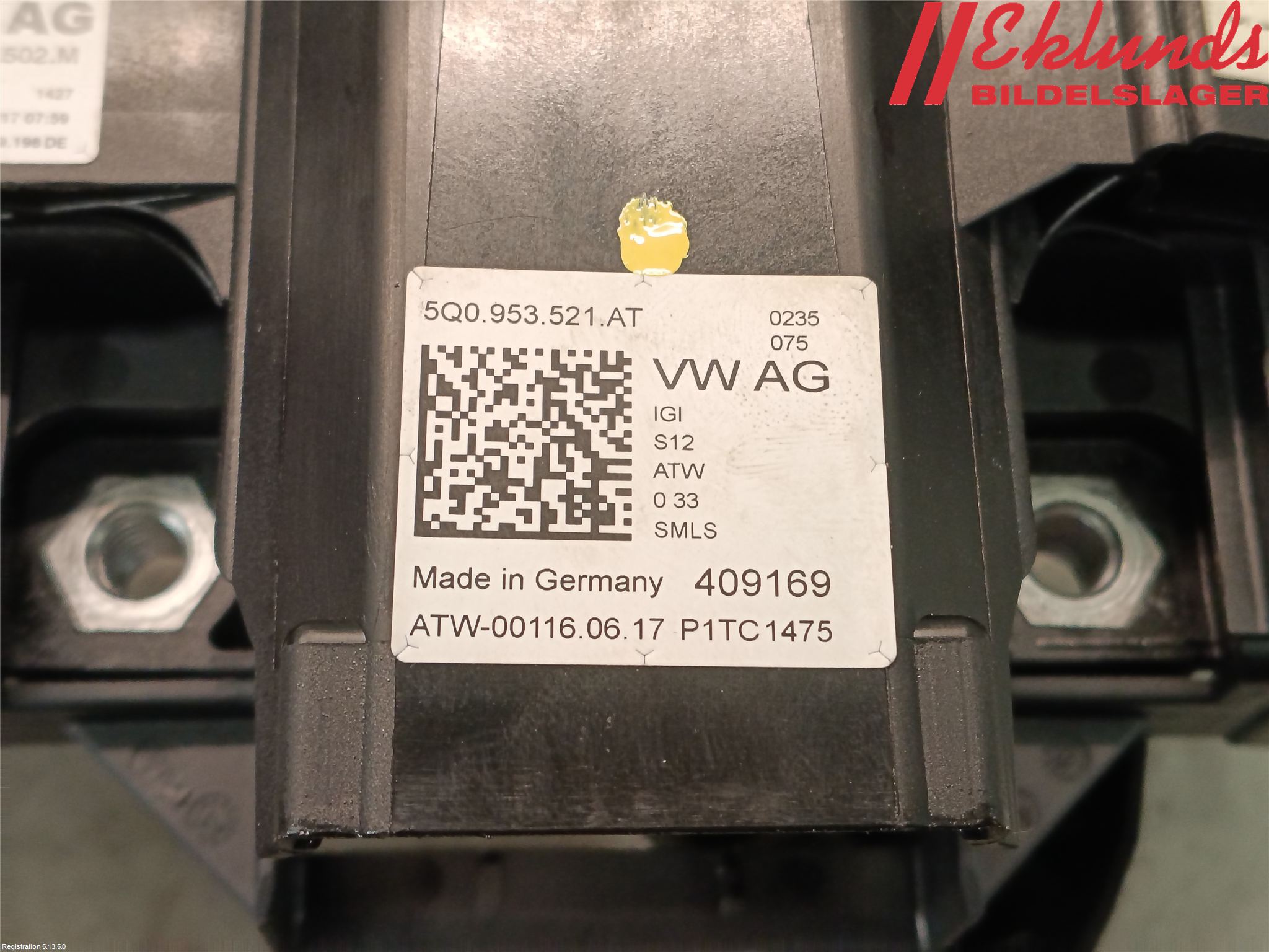 Volkswagen VW PASSAT 15-19 Spakcentral