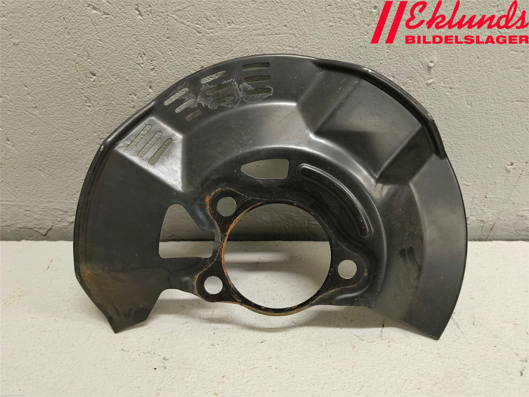 Toyota COROLLA 19- Bromssköld Fram