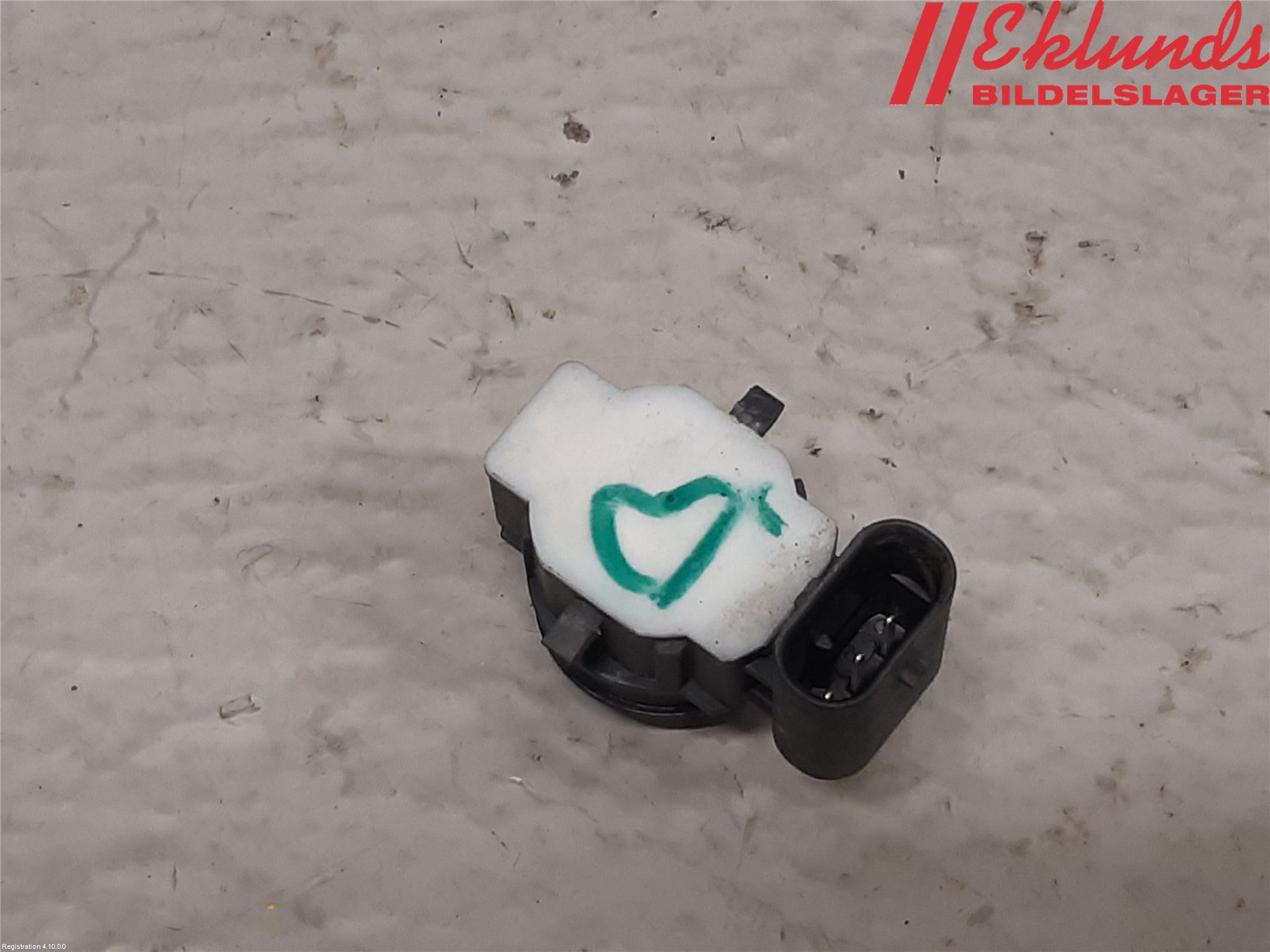 Tesla MODEL S 13- Parkeringshjälp Backsensor