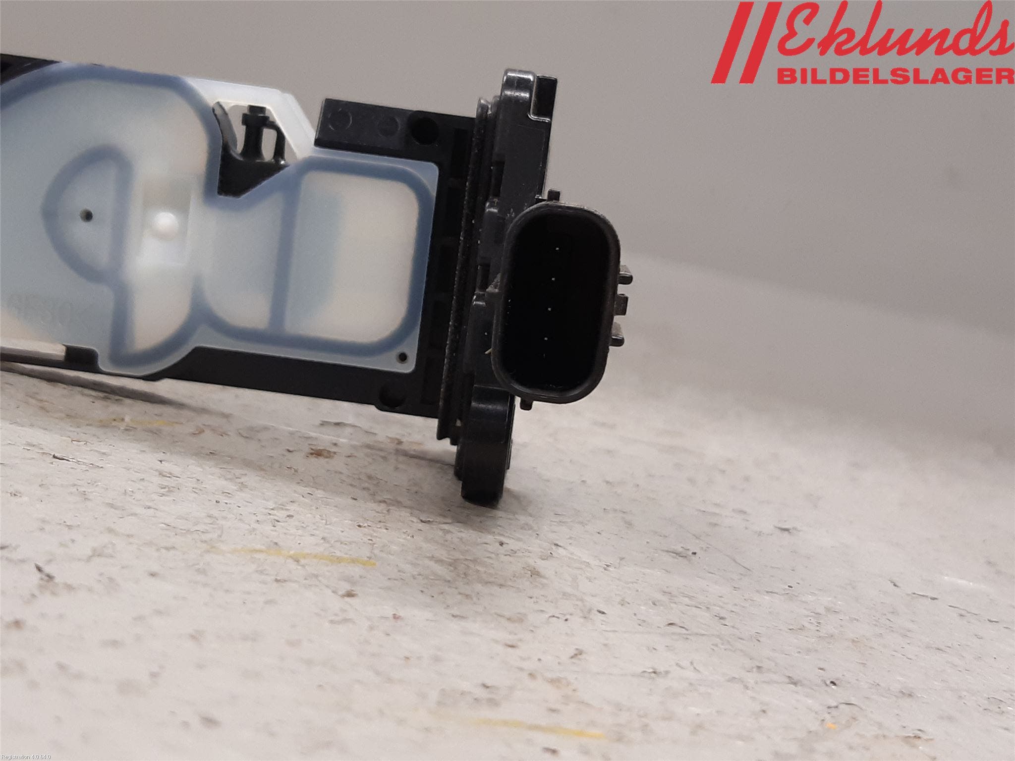 Lexus UX/300e 19- Injluftmassamätare