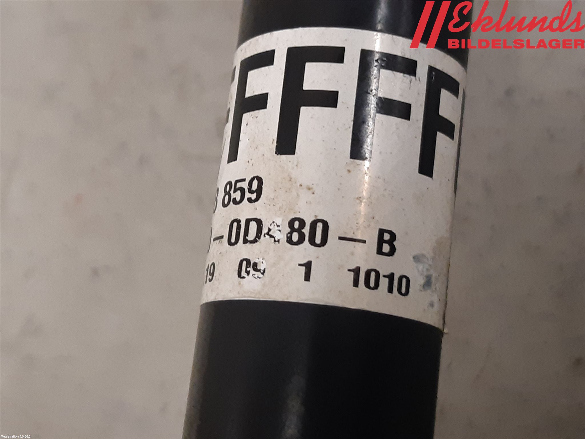Toyota YARIS XP130 15-20 Drivaxel Fram Vänster