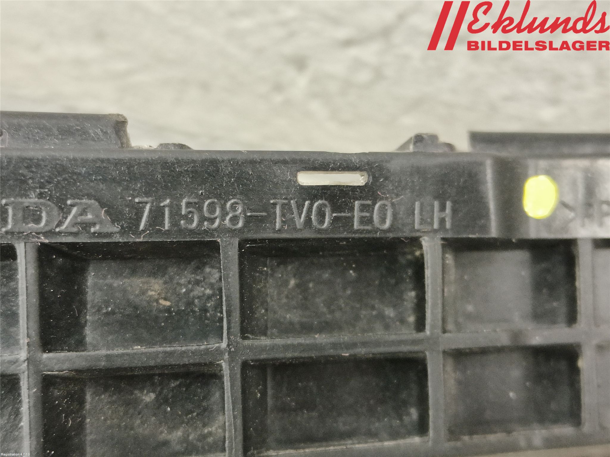 Honda CIVIC 12-16 Stötfångarfäste Bak Vä