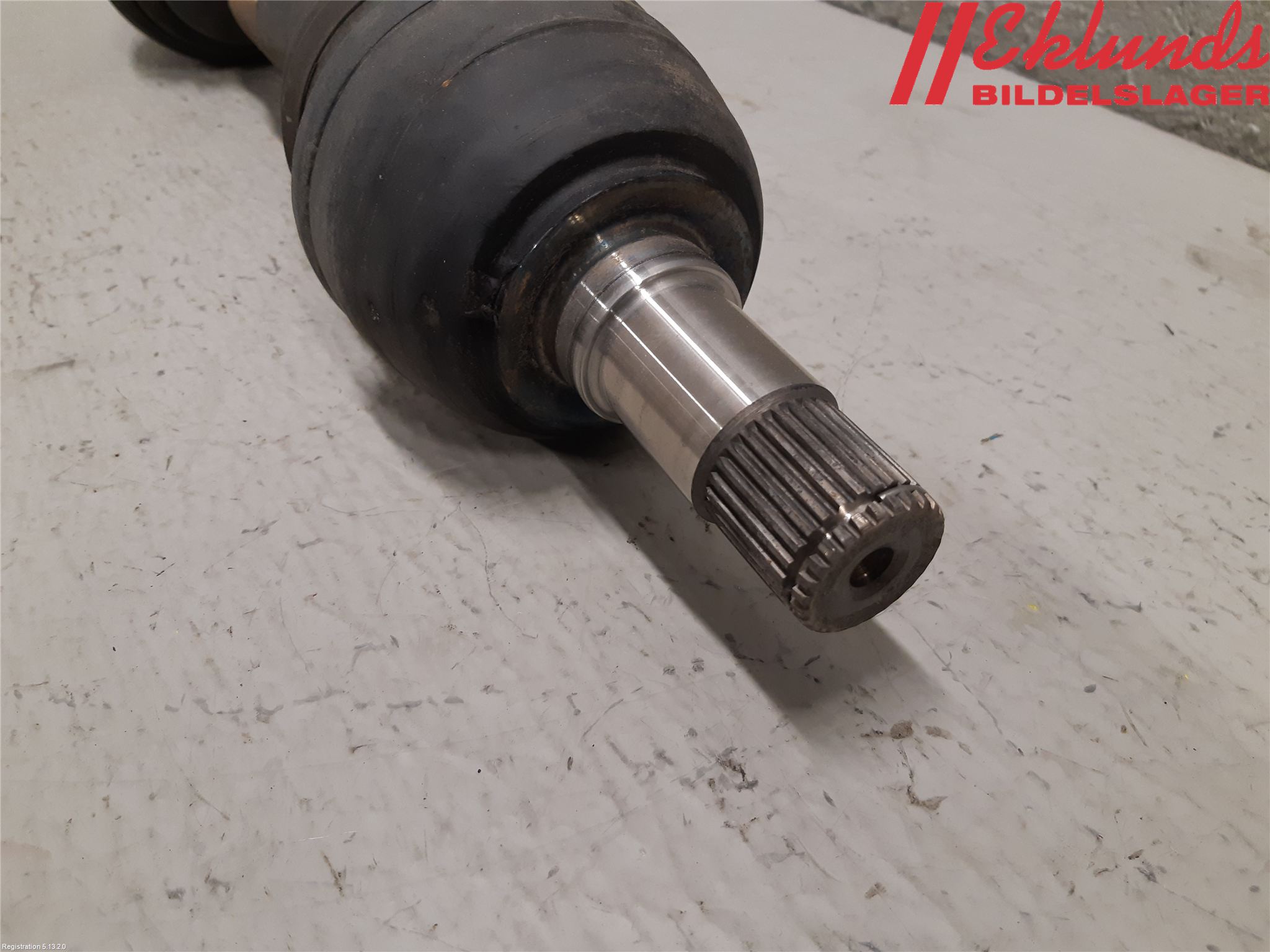 Mercedes-Benz MB CLA-KLASS (C117/X117) 13-19 Drivaxel Fram Vänster