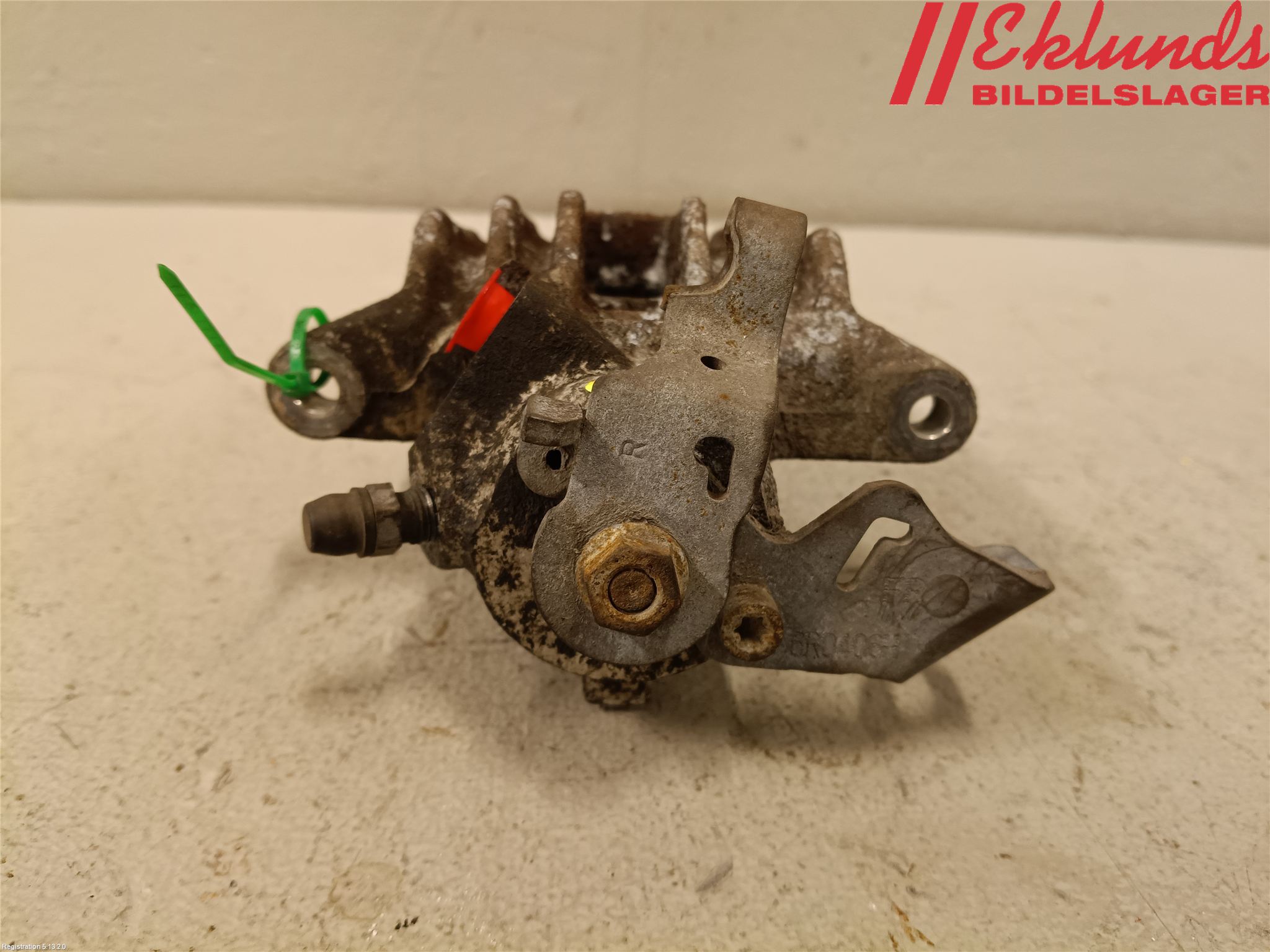 Volkswagen VW POLO 10-17 Bromsok Bak Höger