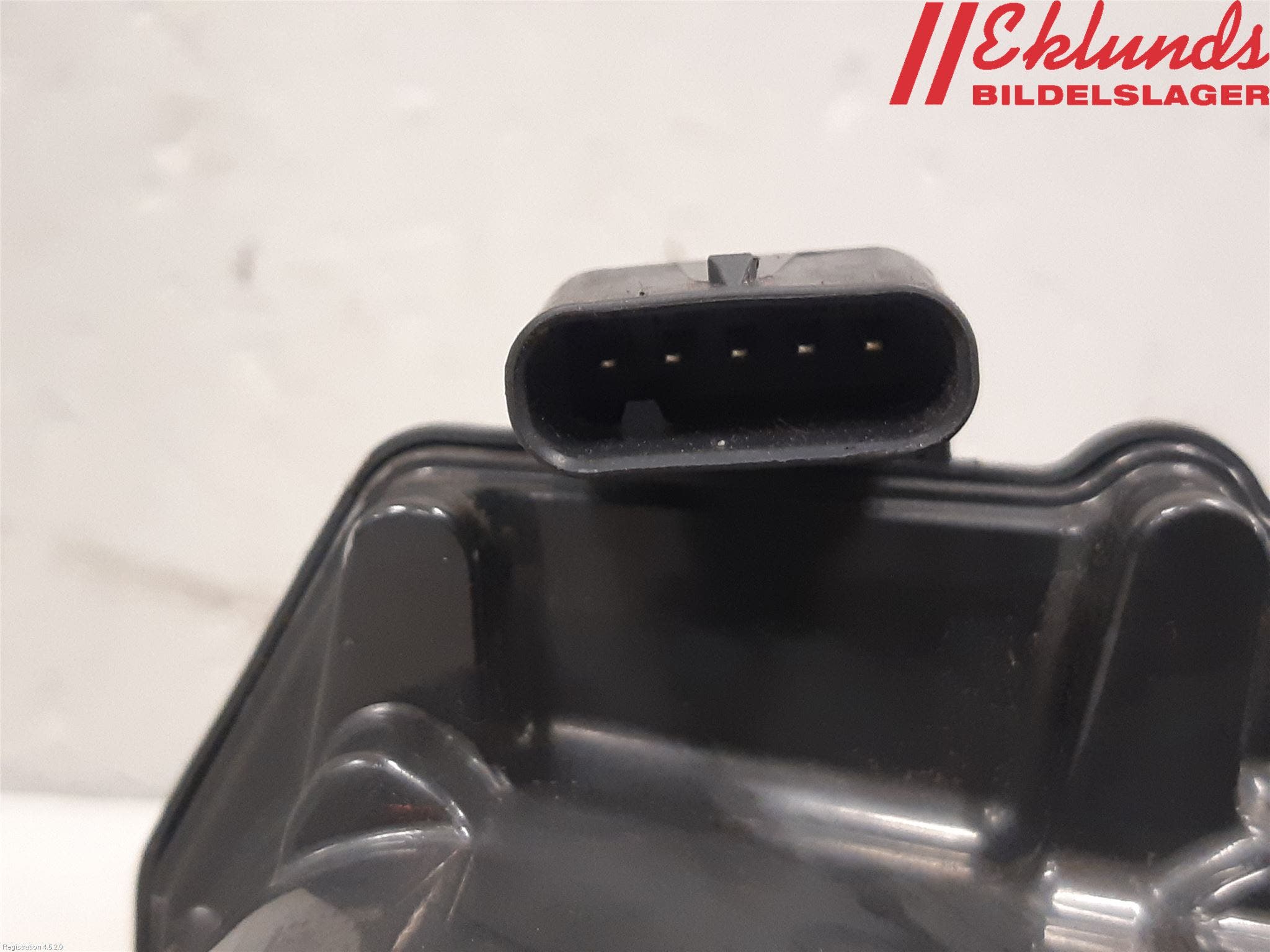 BMW 5 F10/F11/F18 09-17 Injspjällhus