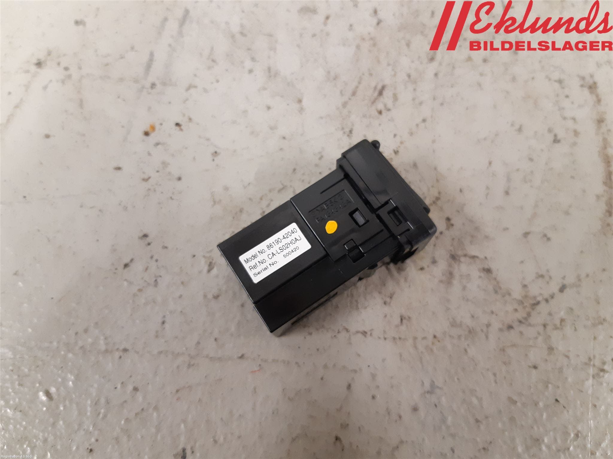 Toyota RAV4 13-18 Usb Connection