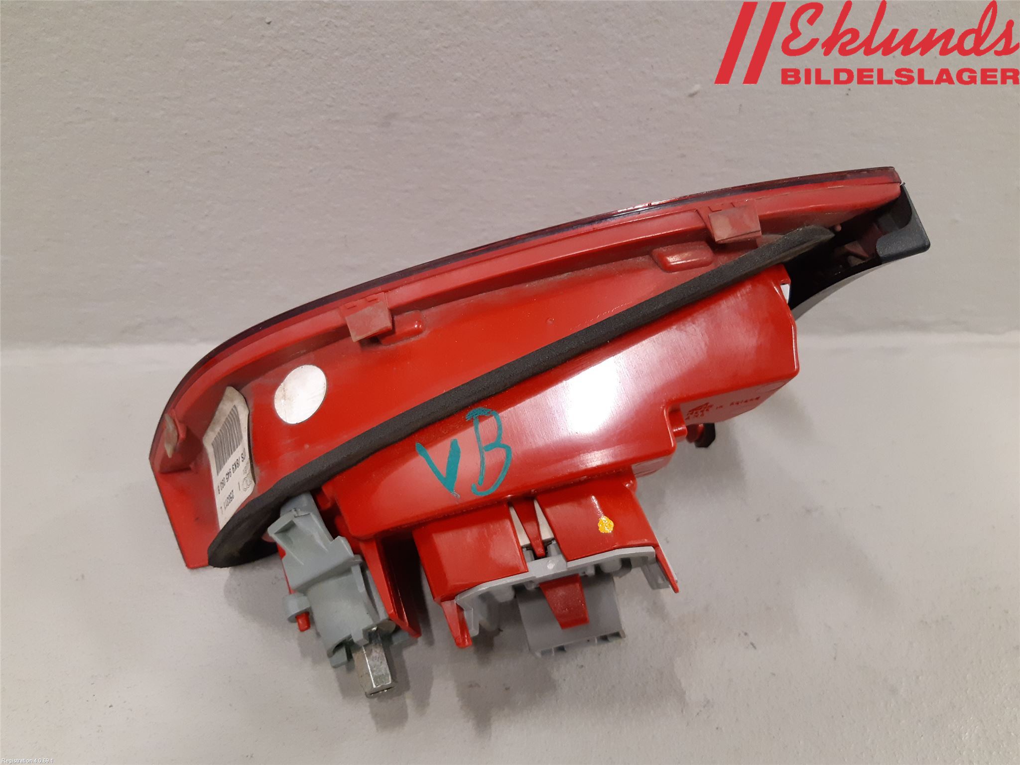 Audi A4/S4 08-11 Bakljus Lucka Vä