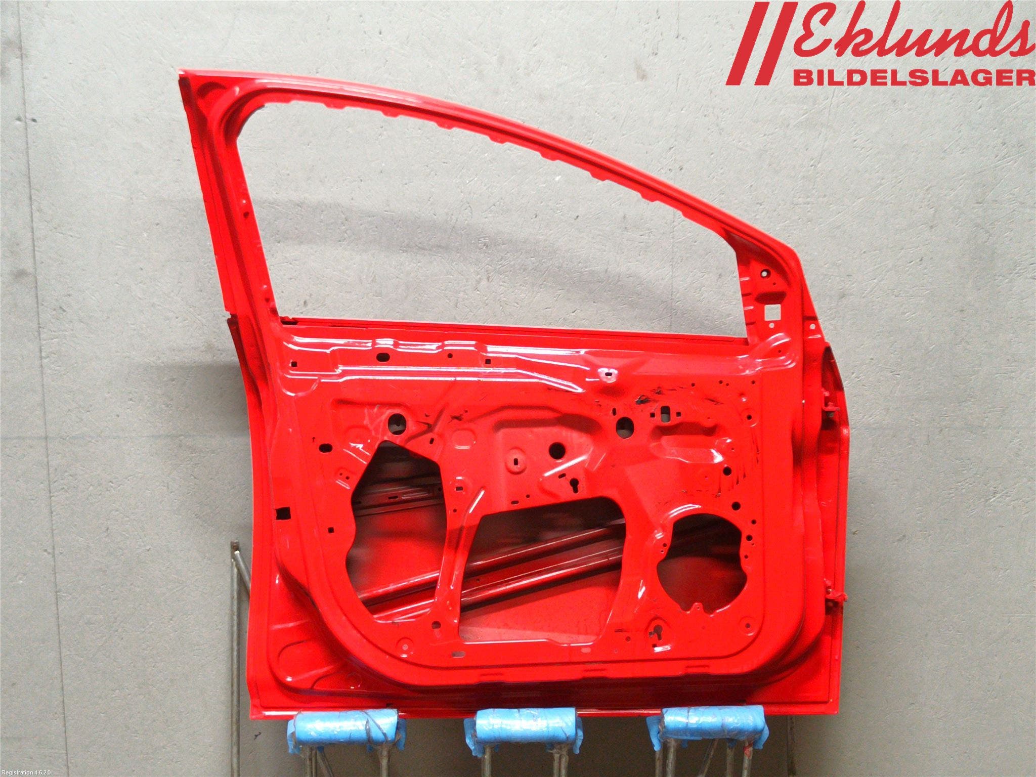 Ford FOCUS 11-14 Dörr Fram Vänster