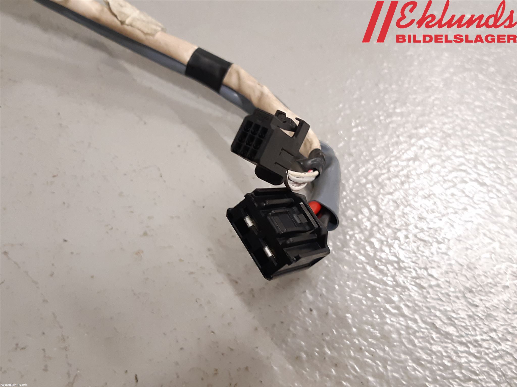 Toyota YARIS XP130 15-20 Rattaxelagg Med Inb Servo