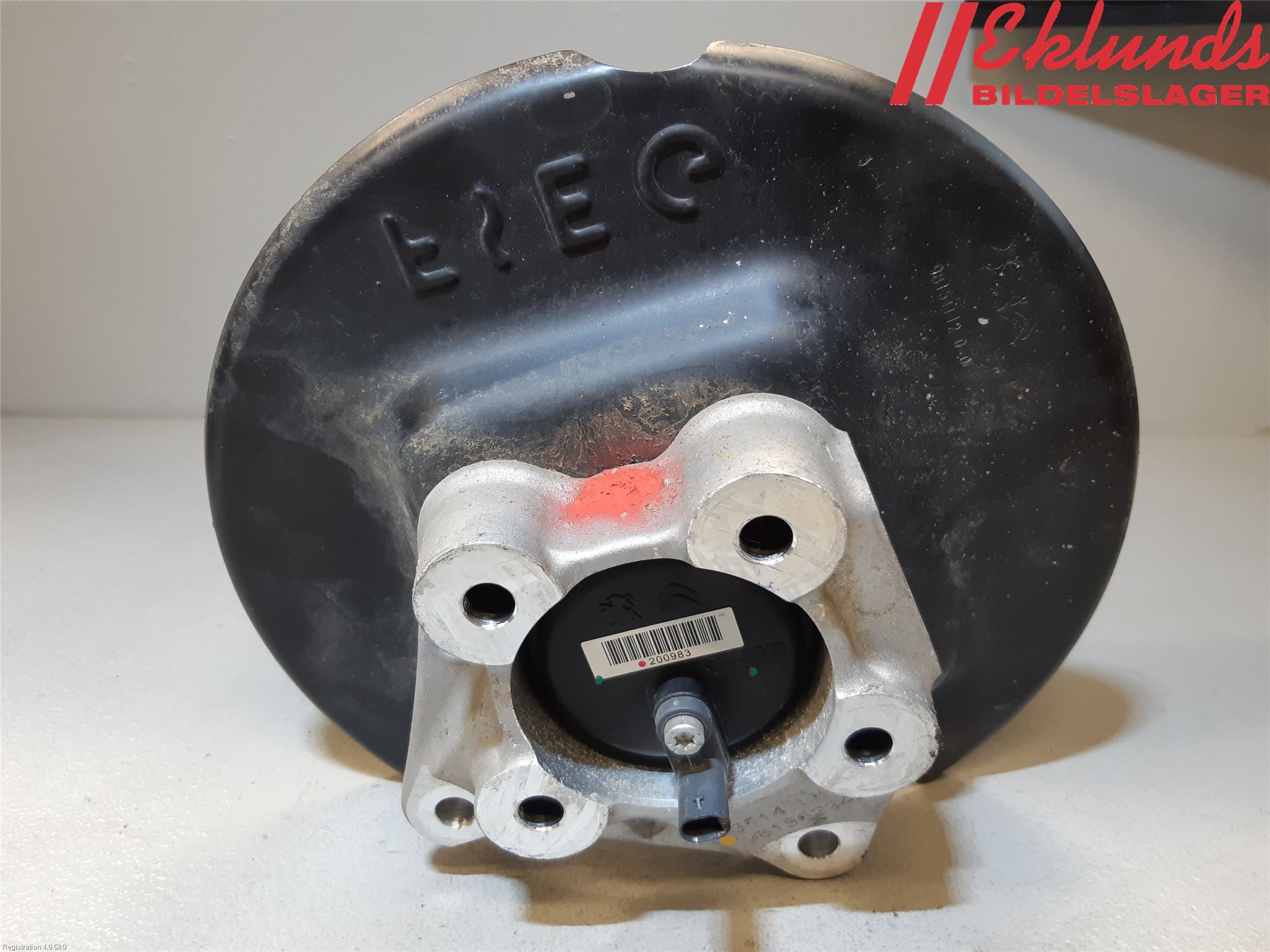 Opel COMBO E 19- Hjullagerhus-Spindel Vä B