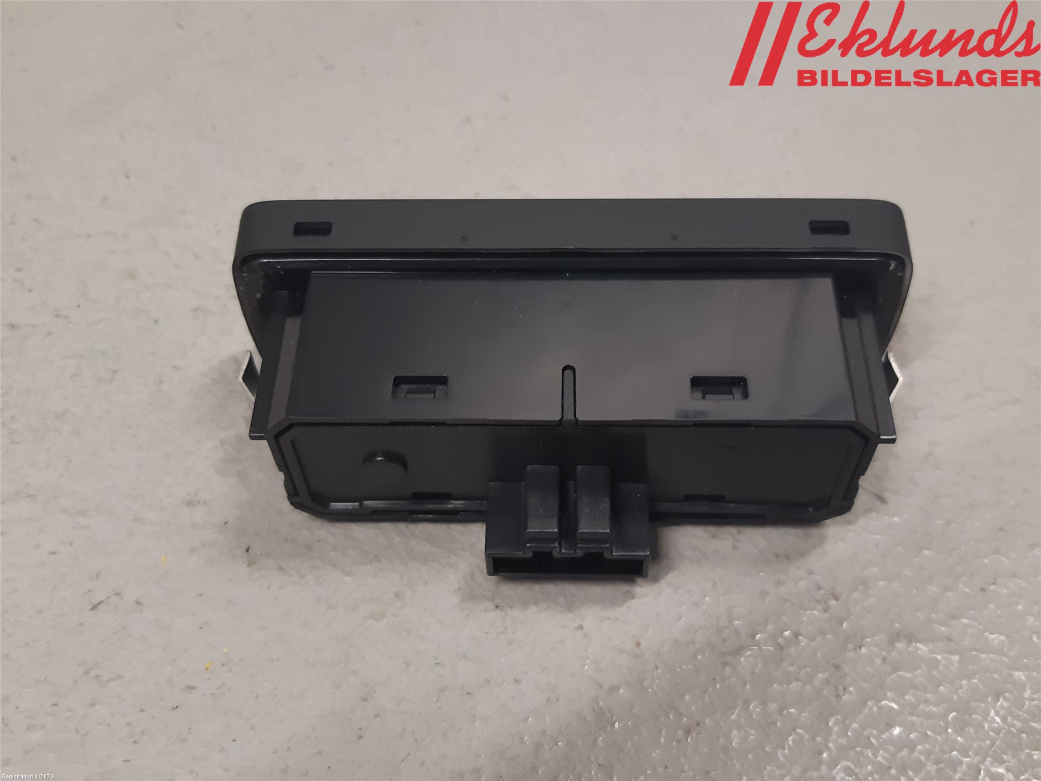 Volvo V60 19- Strömställare Baklucka