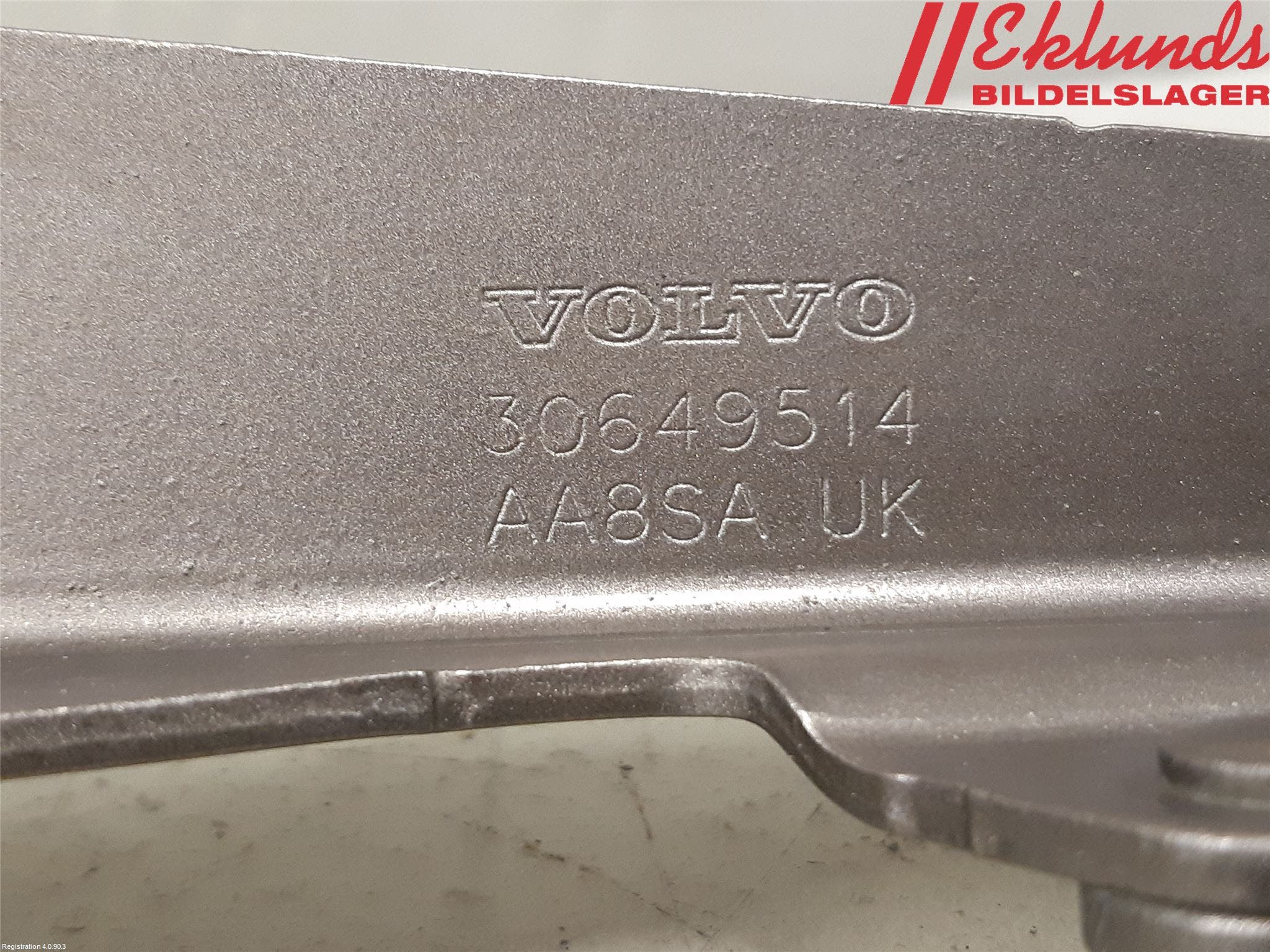 Volvo S80 07-13 Huvgångjärn