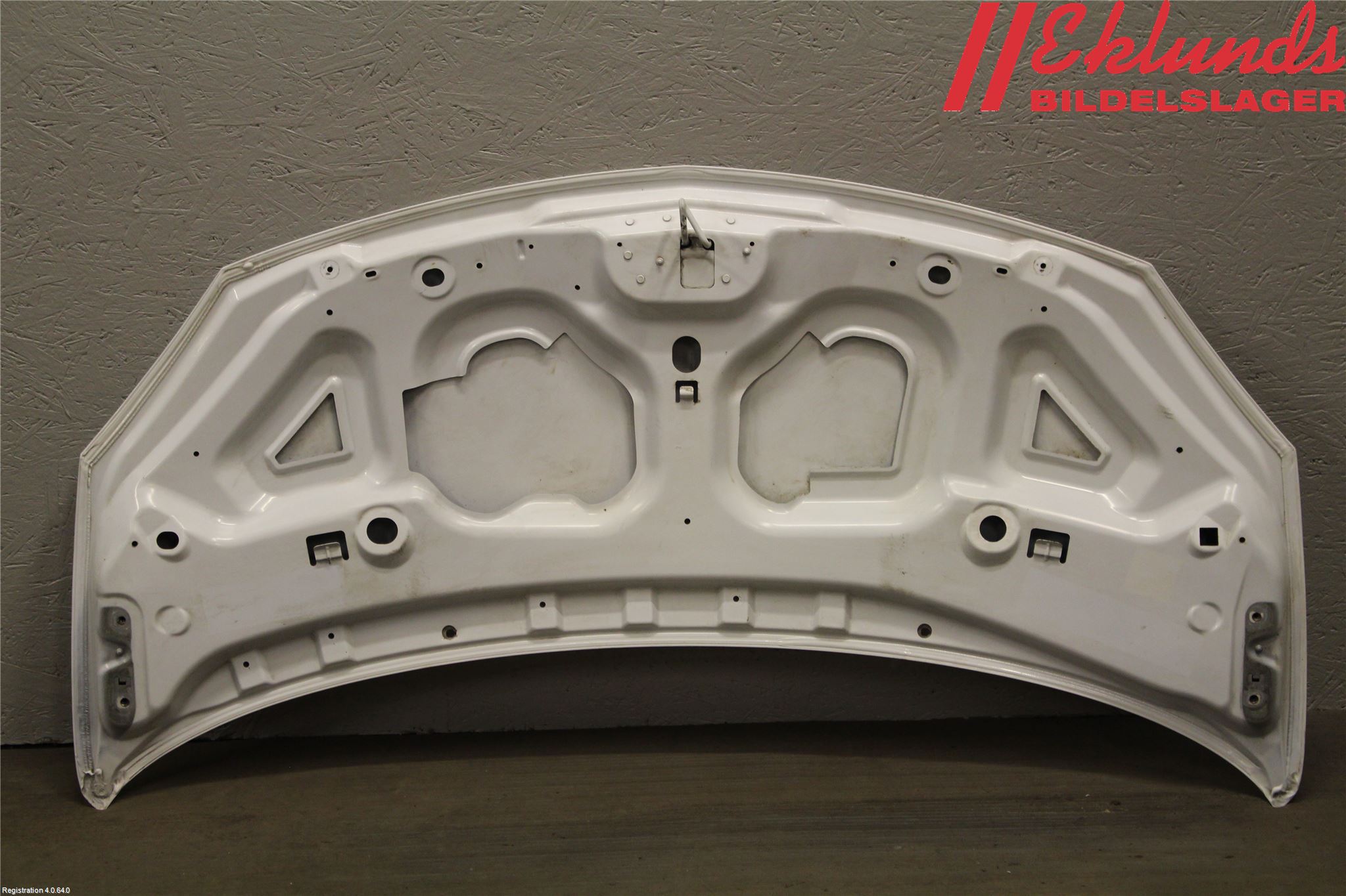 Renault TWINGO II 07-16 Huv Fram