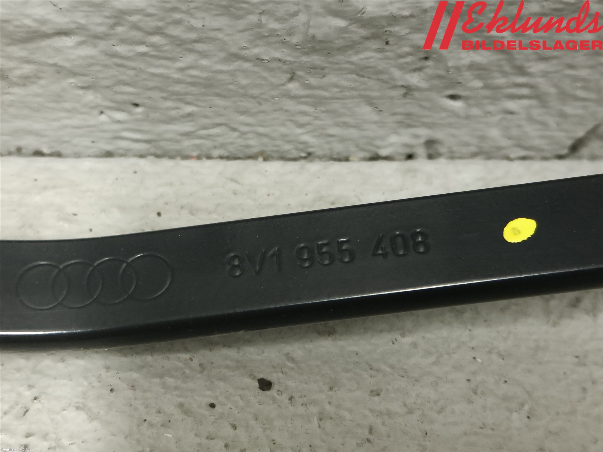 Audi A3/S3 8V 13-20 Torkararm Armar Vindruta