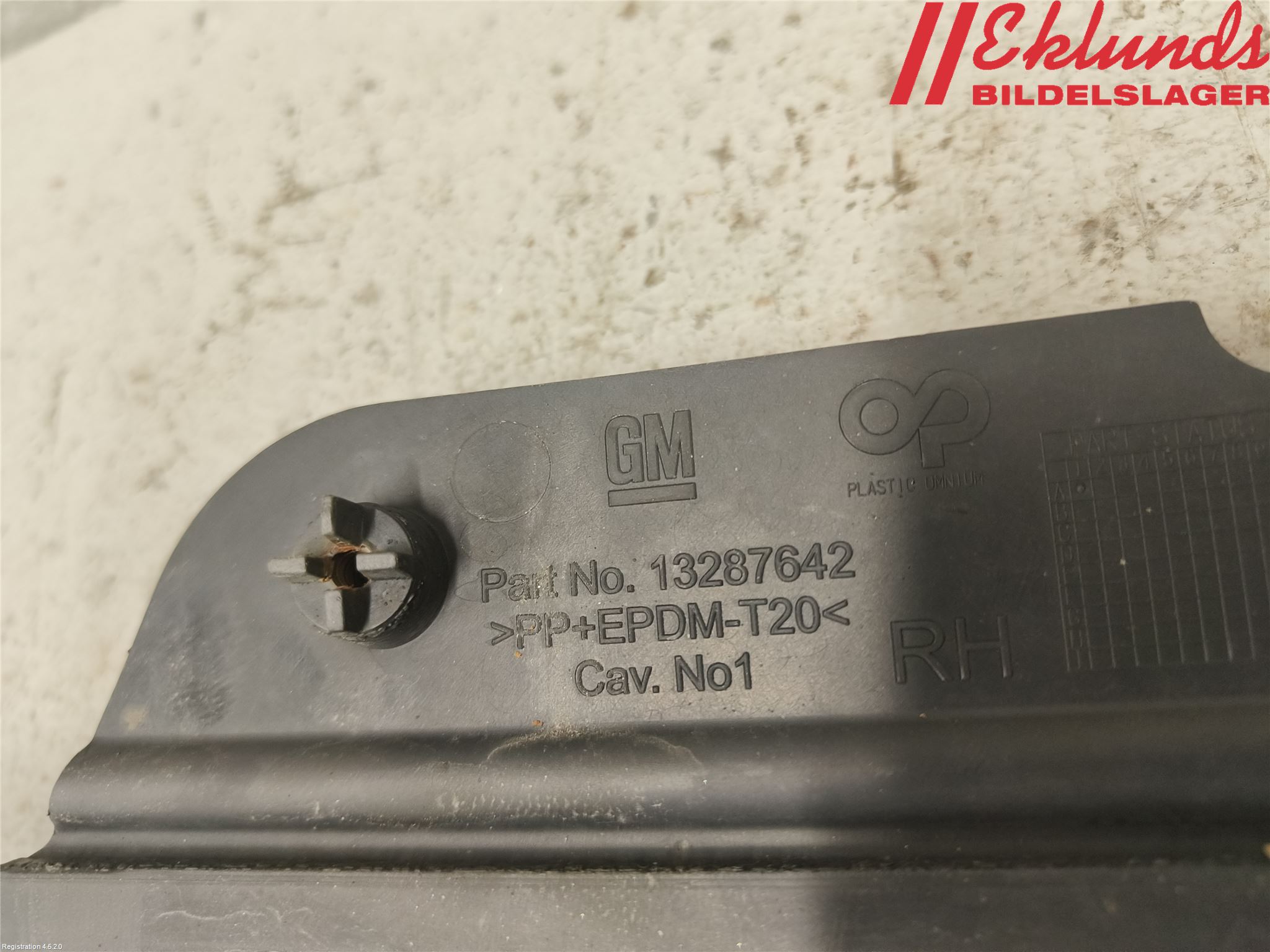 Opel ASTRA J 10-15 Stötfångardel Fram Hö
