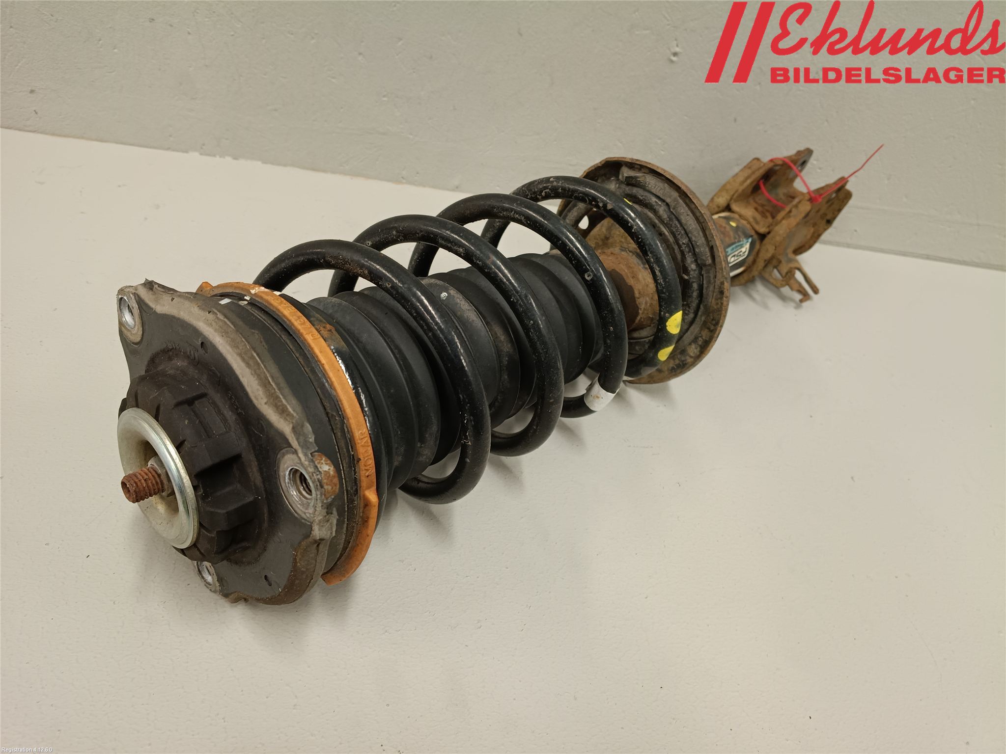 Jeep RENEGADE Fjäderben Fram Vänster