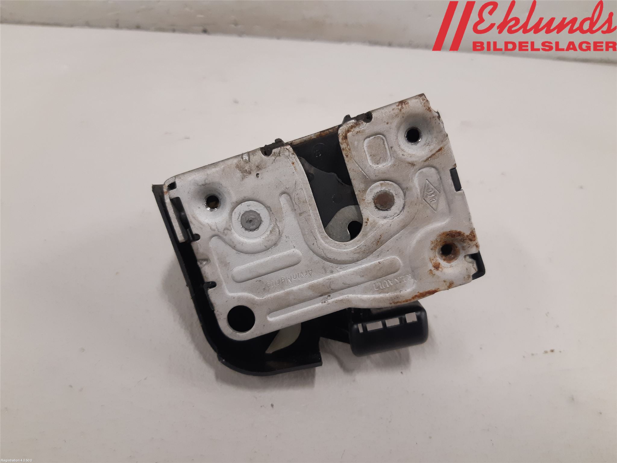 Renault CLIO II 01-08 Låskista-Dörrlås