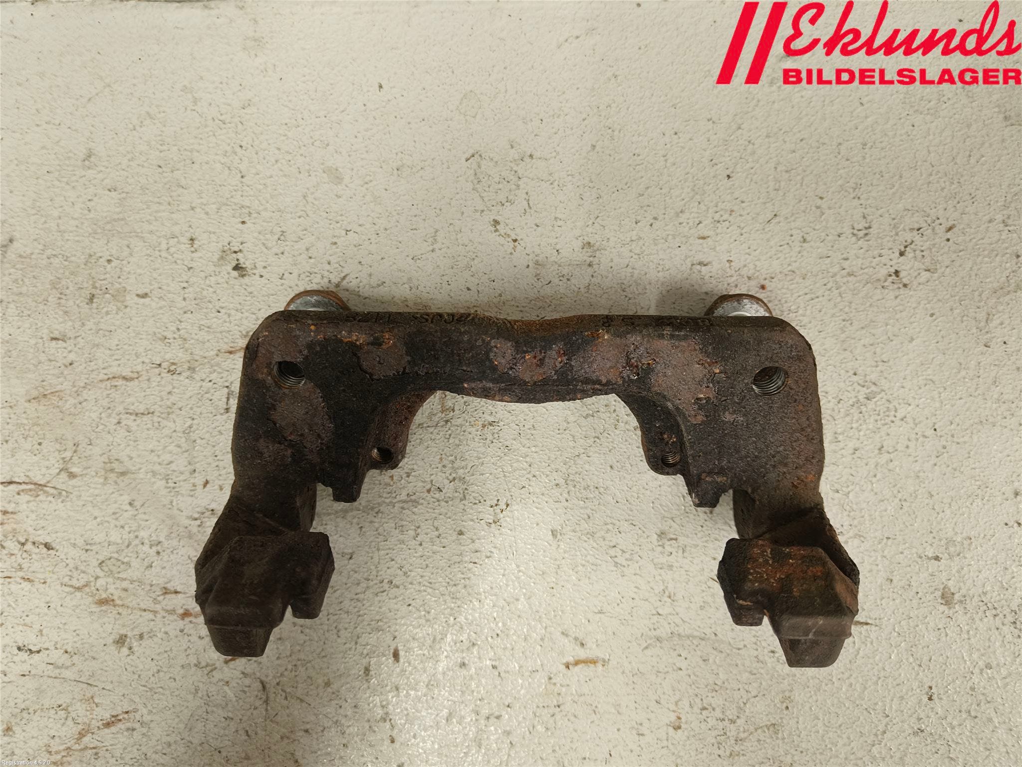 Peugeot 3008 17-24 Bromsokshållare