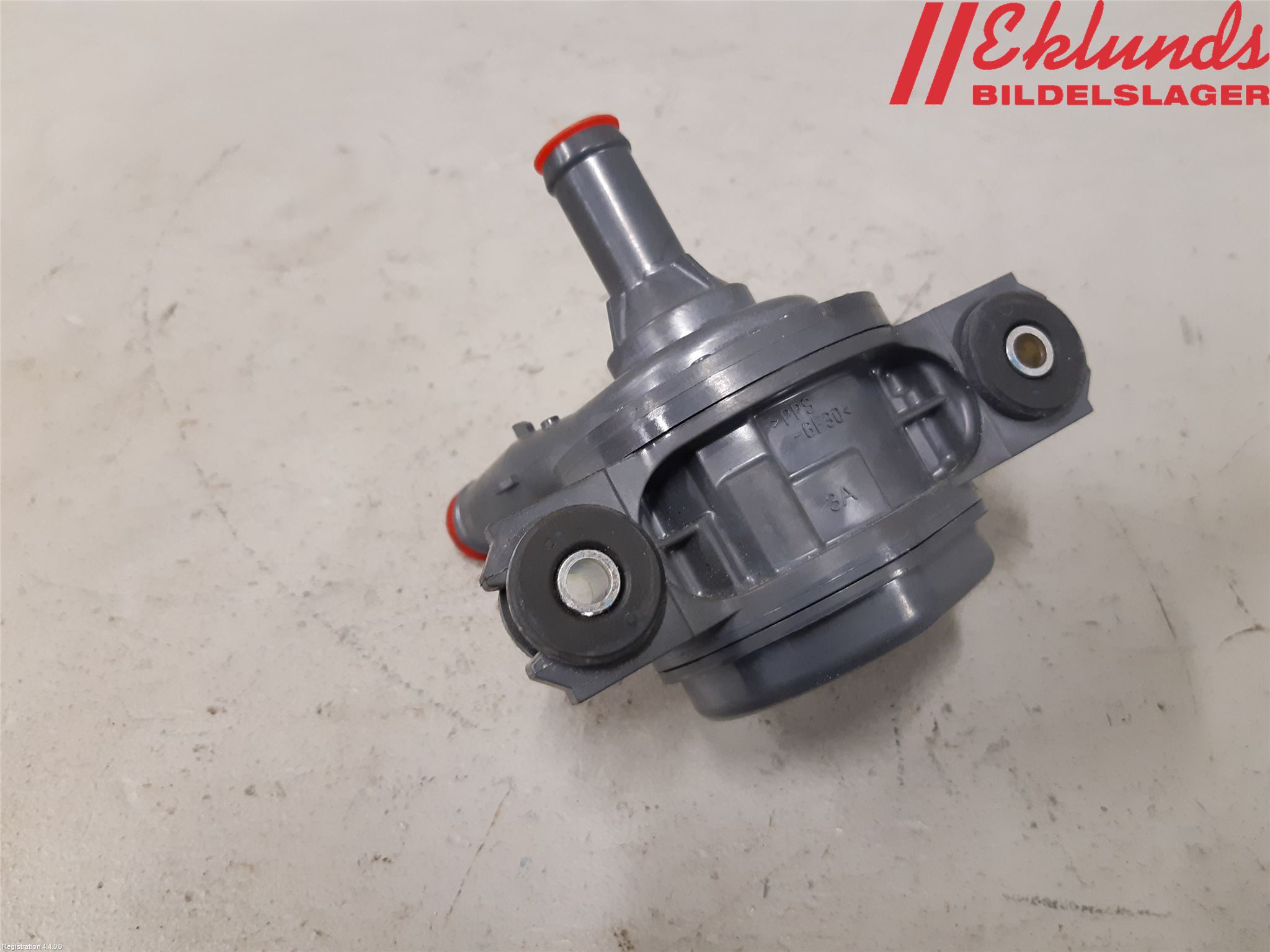 Toyota YARIS XP21 20- Vattenpump