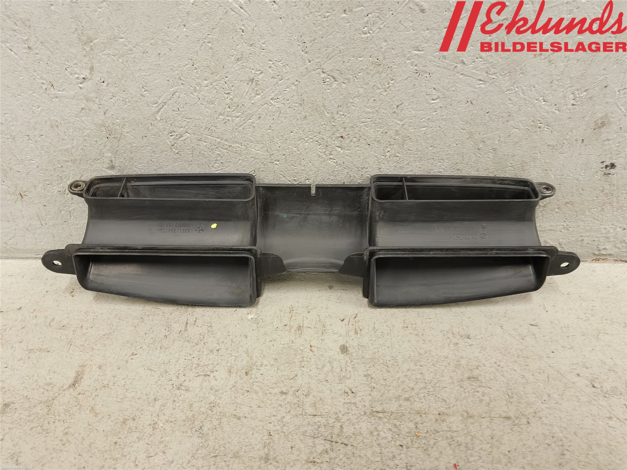 BMW 3 E90/91 SED/TOU 05-12 Deflektor Plåt-Plast Kylning
