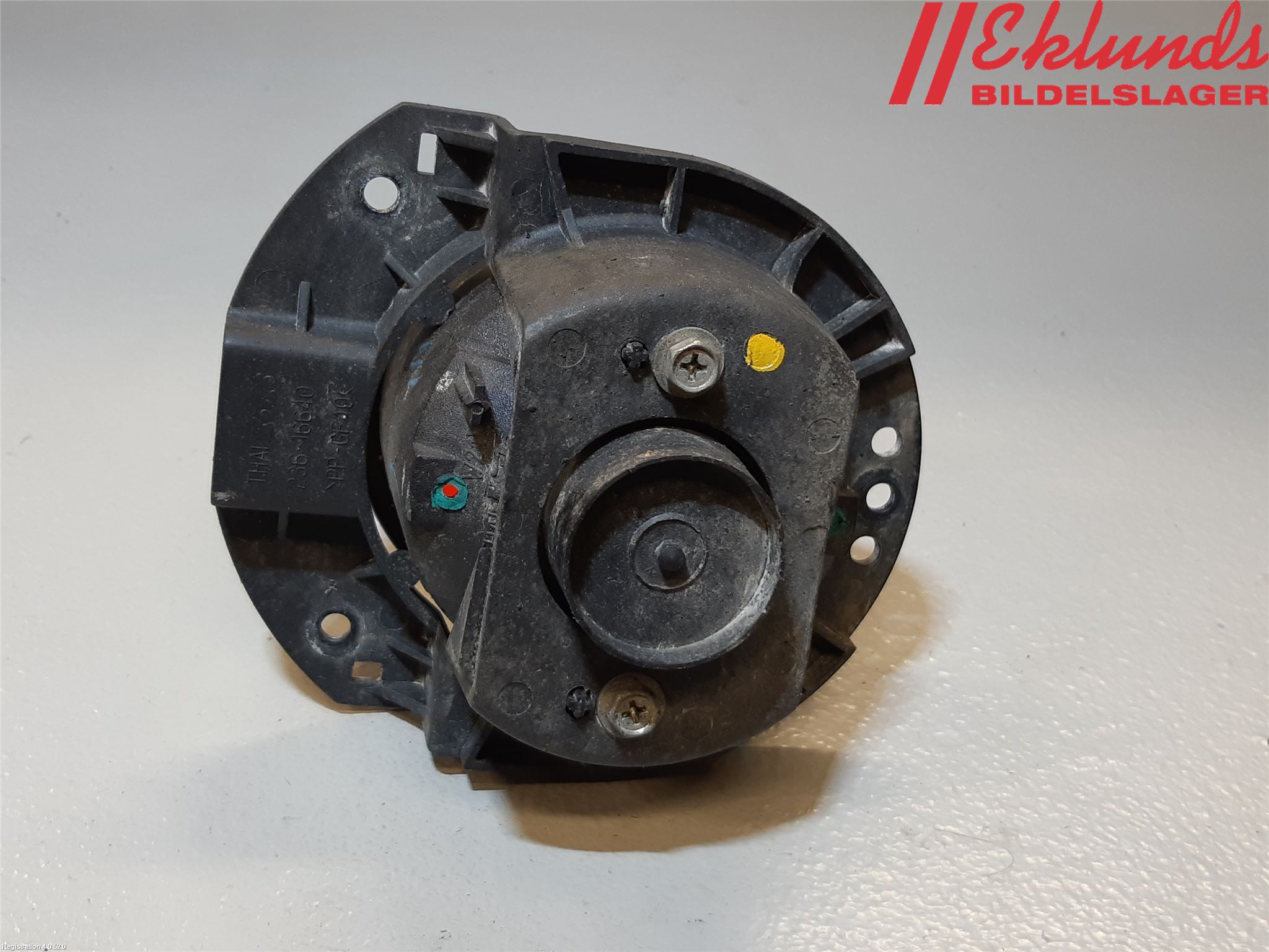 Mitsubishi L200 06-15 Dimljus/Reflex Bak