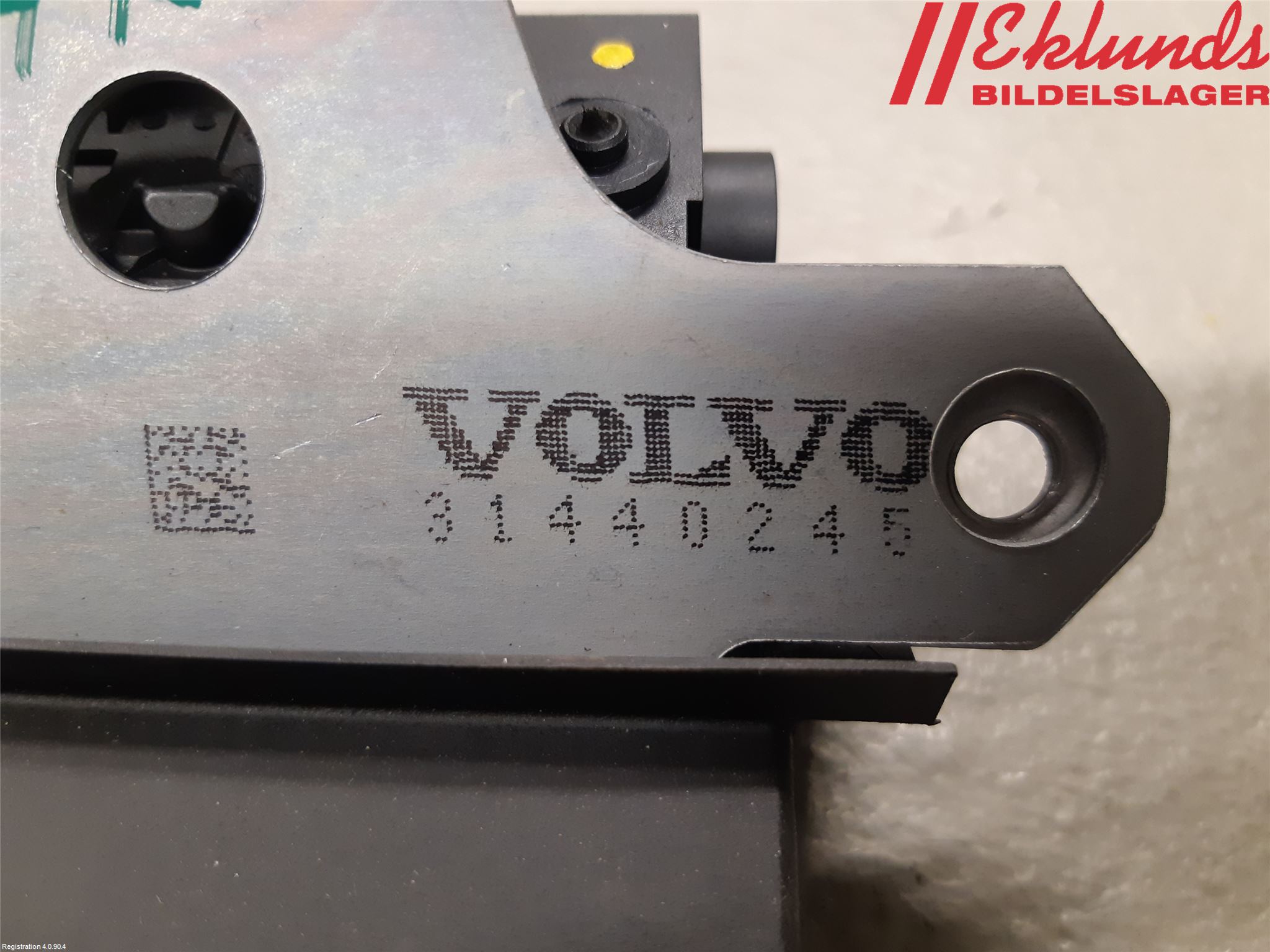 Volvo V40 12-19 Låskista Baklucka