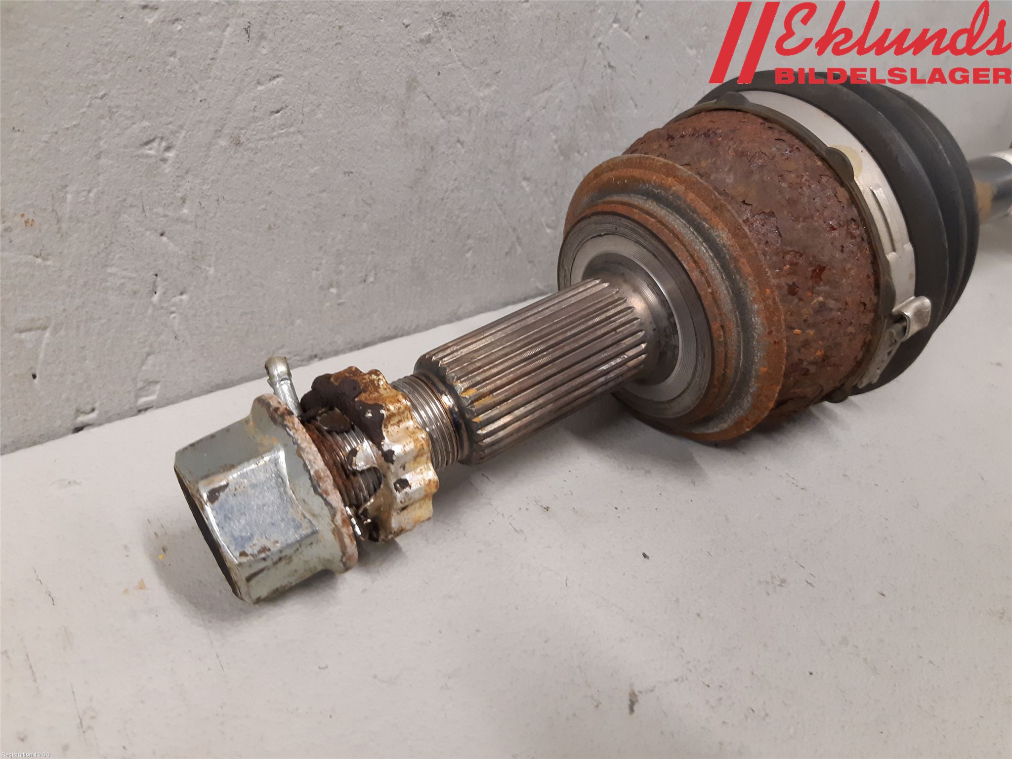 Nissan QASHQAI 17-21 Drivaxel Fram Vänster