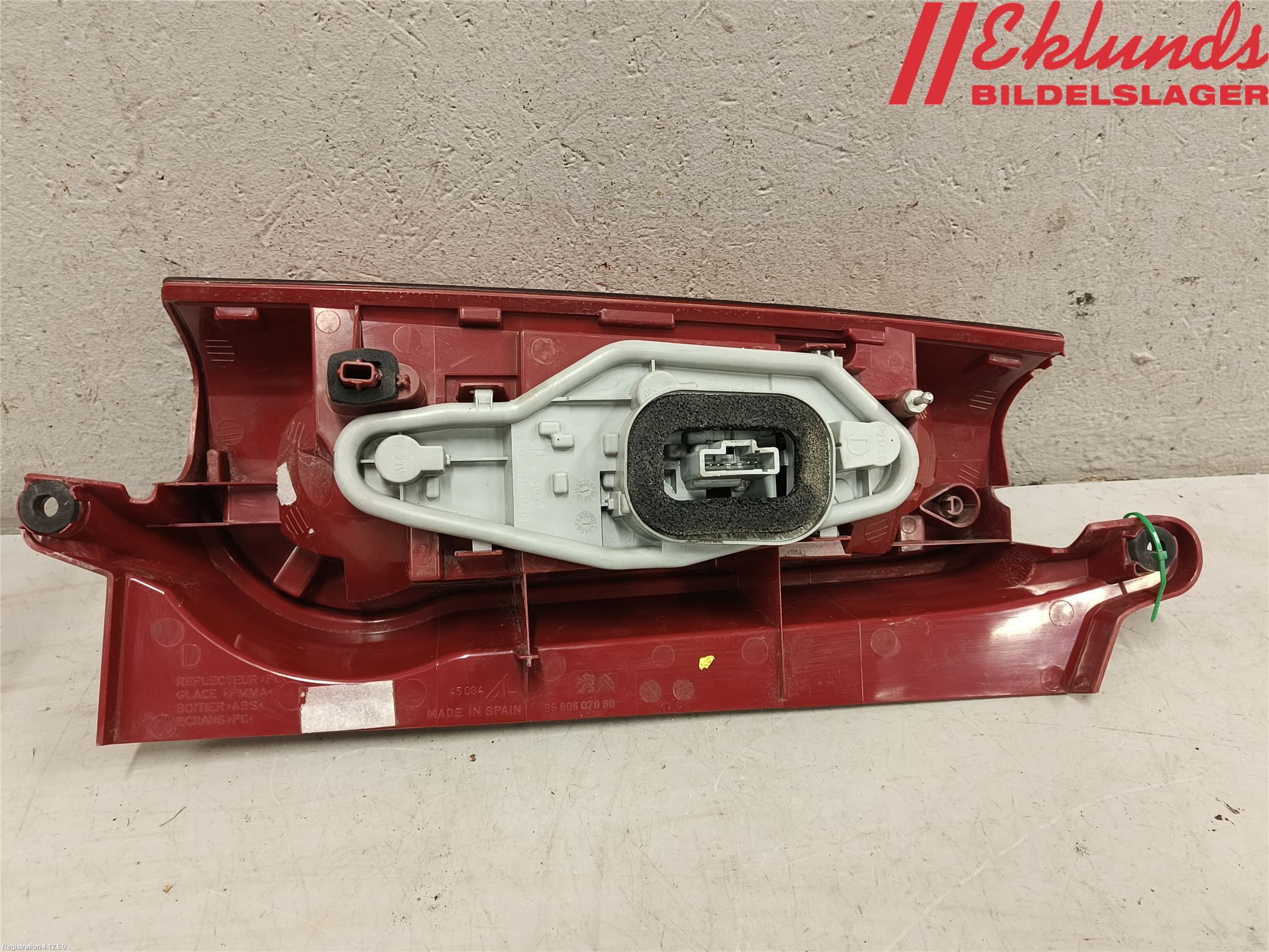 Citroen BERLINGO 08-18 Bakljus Höger