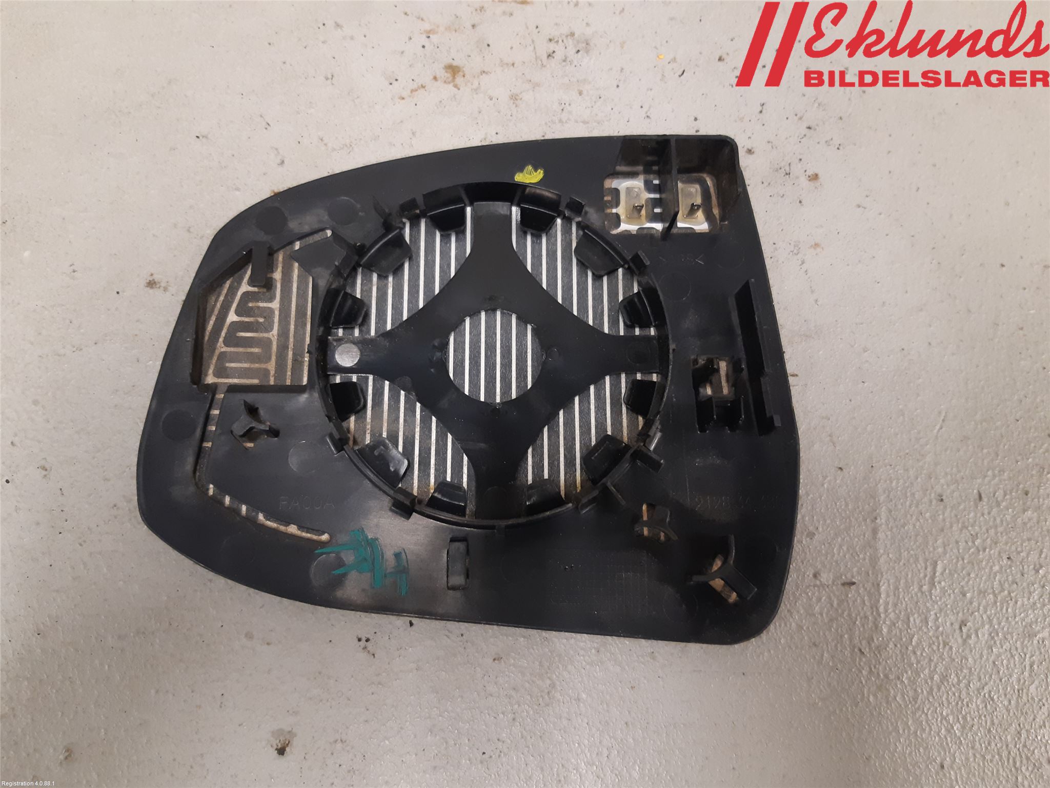 Ford FOCUS 11-14 Spegelglas Hö