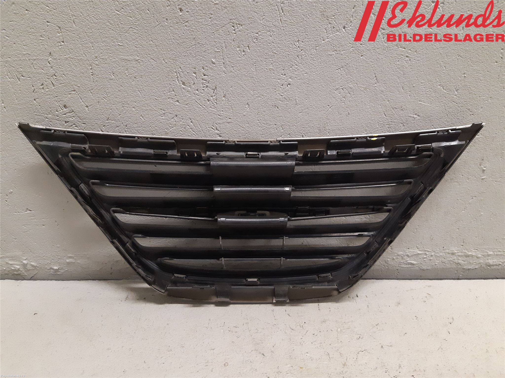 Saab 9-3 VER2/VER3 08-15 Grilldel Mitt