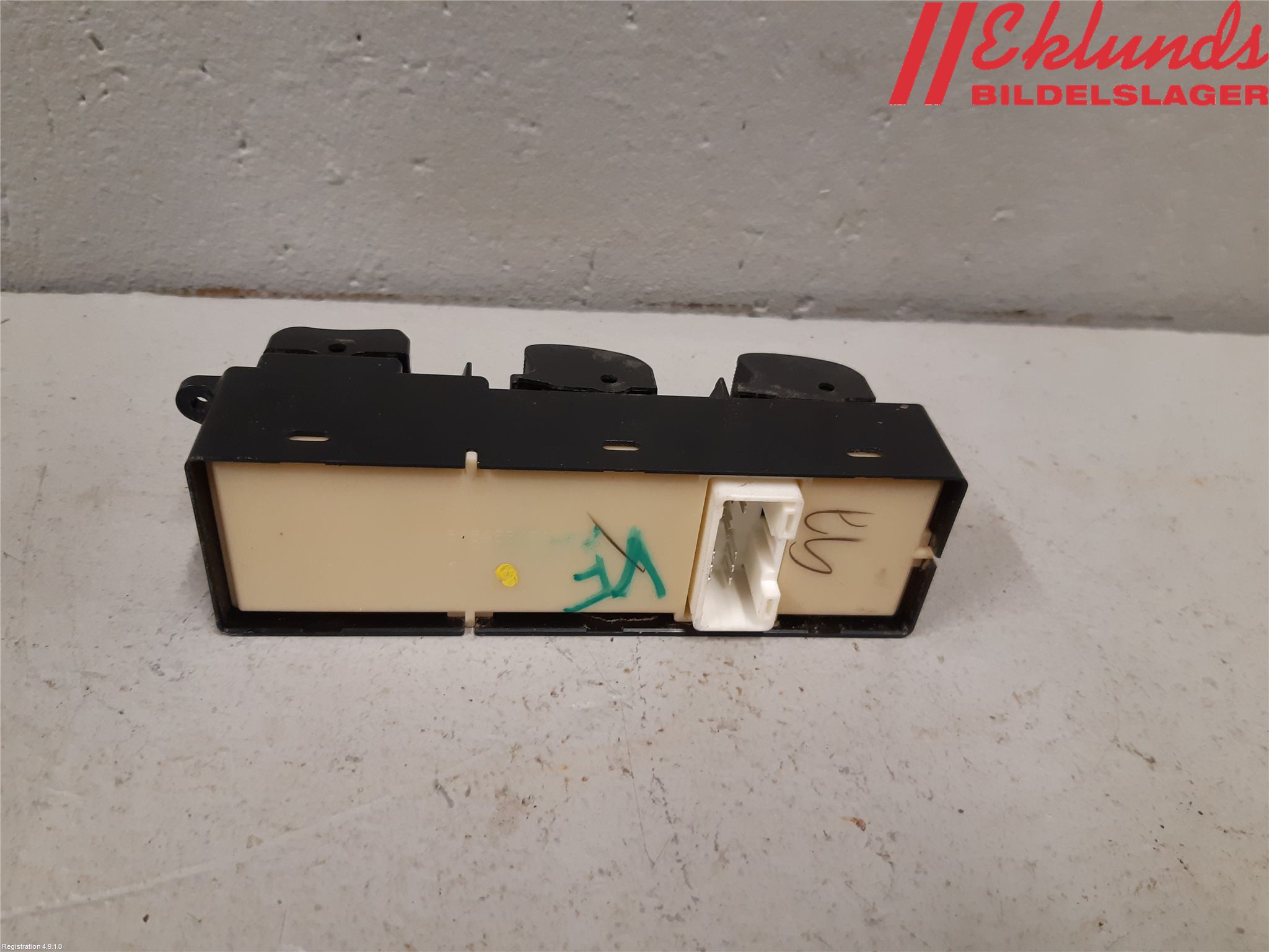 Isuzu D-MAX Strömställare Elhiss