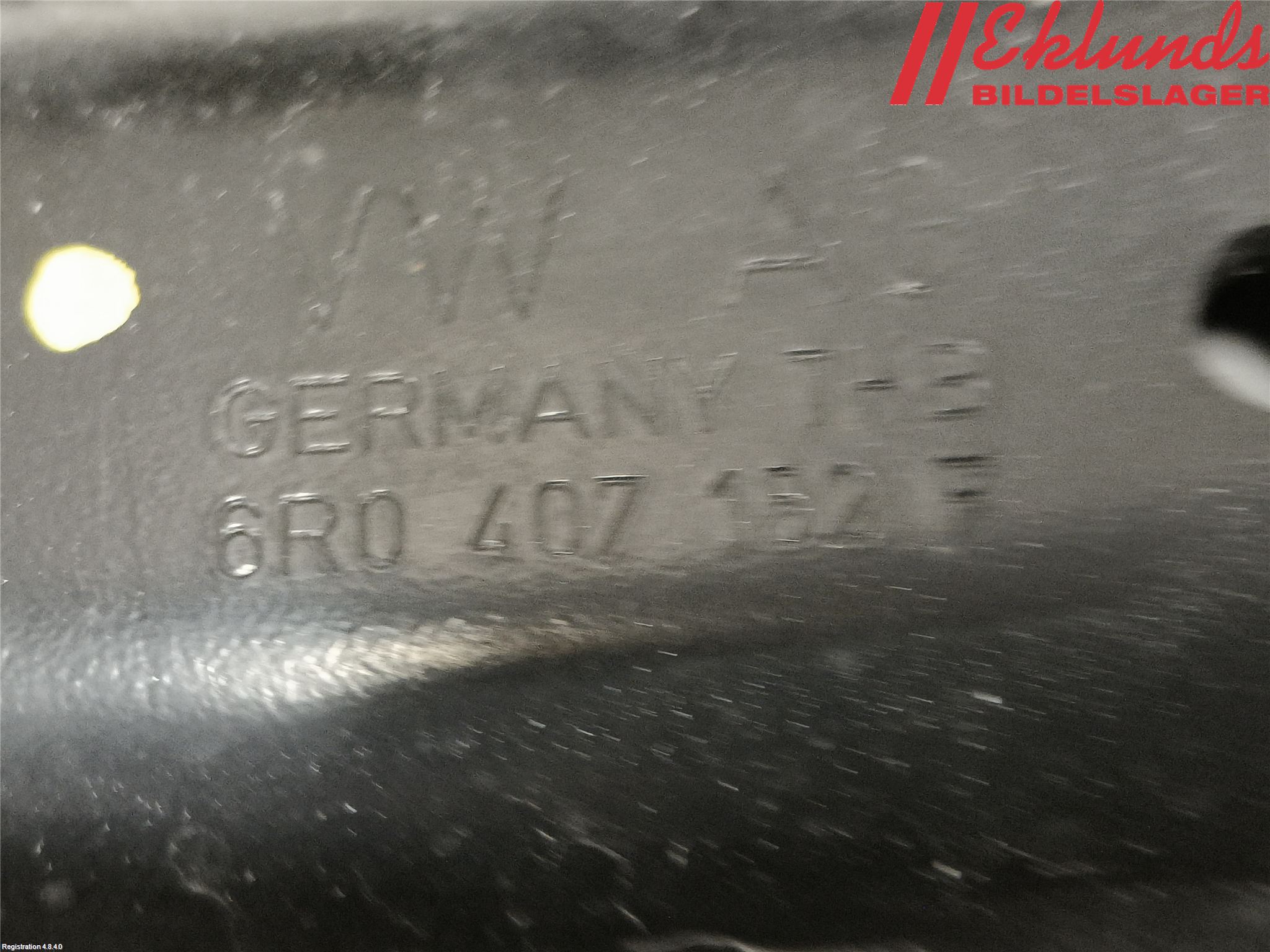 Volkswagen VW POLO 10-17 Bärarm Fram Undre Hö
