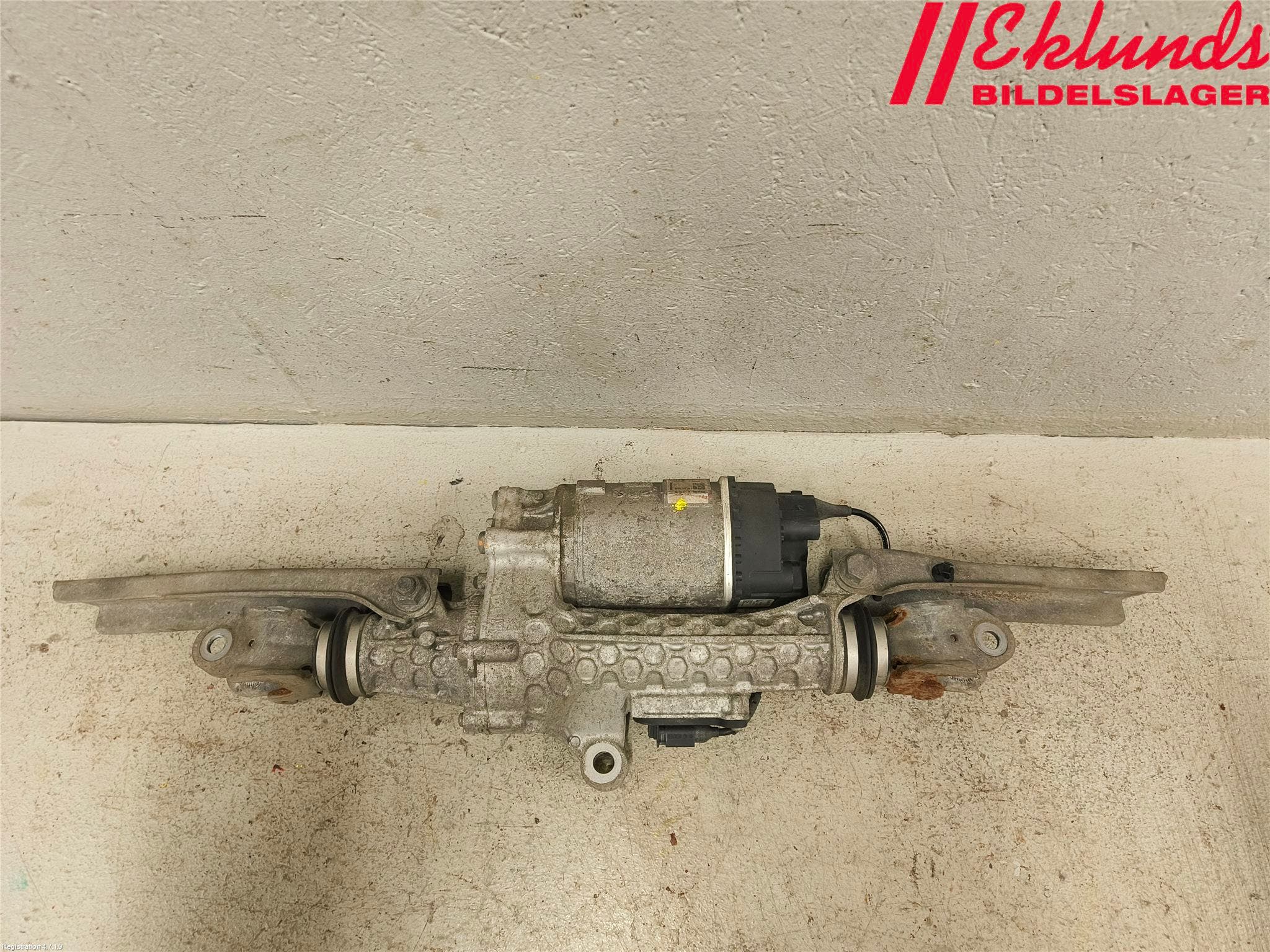 BMW 5 G30/G31/F90 17-23 Styrväxel Bak