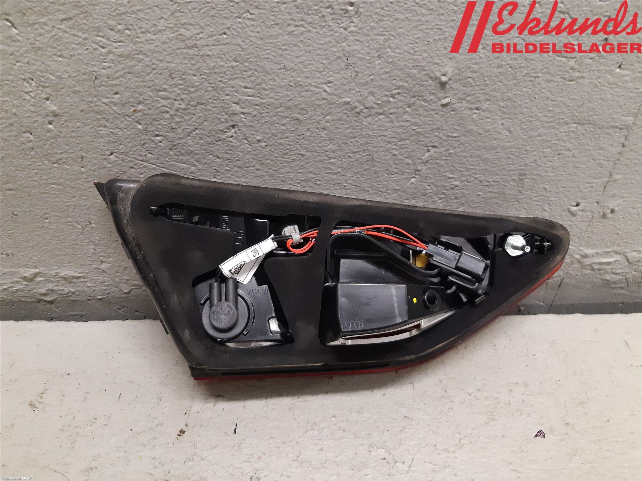 Opel INSIGNIA 17- Bakljus Lucka Hö