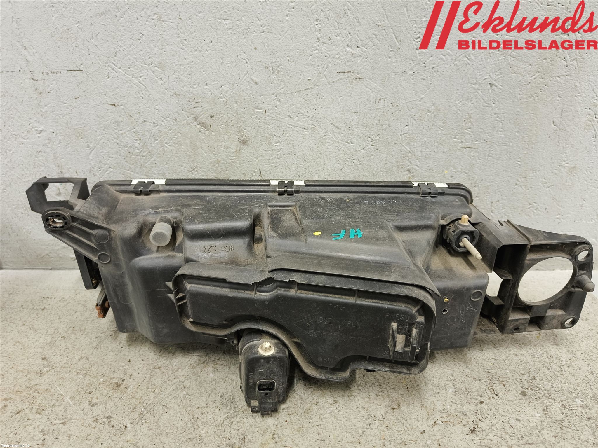 Volvo 960 91-97 Strålkastare Höger