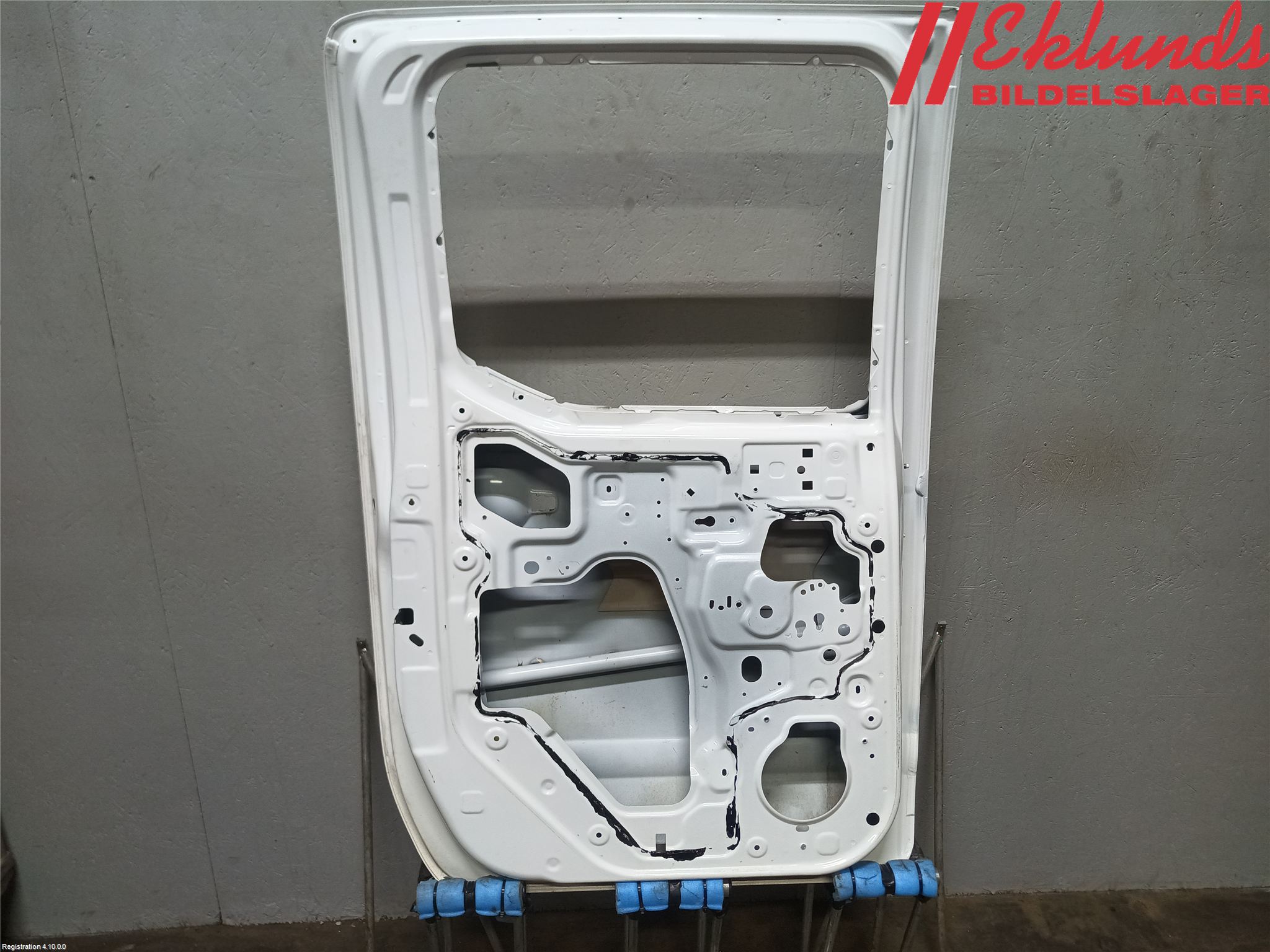 Nissan NAVARA 05-16 Dörr Bak Vänster