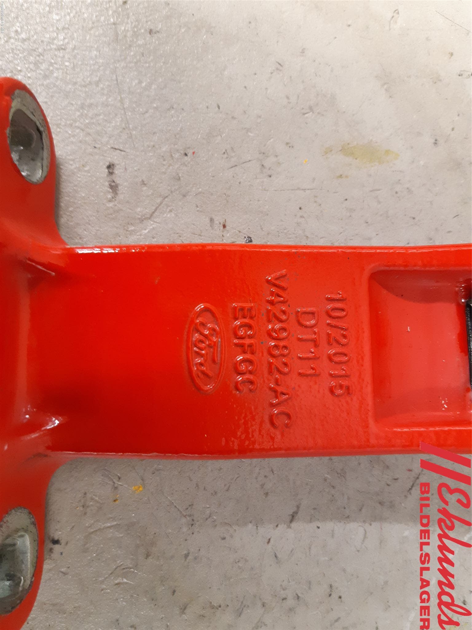 Ford TRANSIT/TOURNEO CONNECT 13-22 Dörrgångjärn