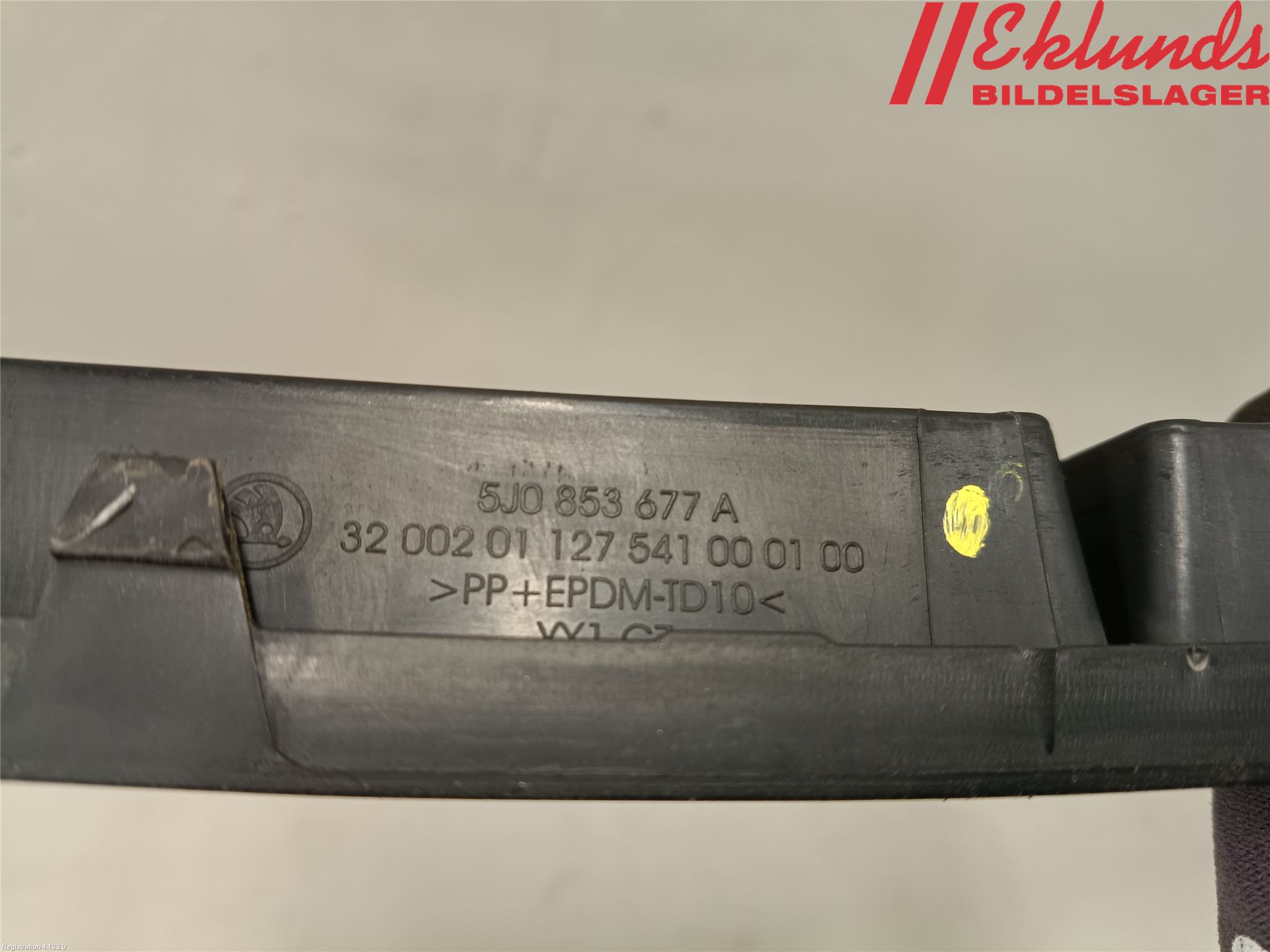 Skoda FABIA 07-14 Stöt Utfyllnad-List-Grill