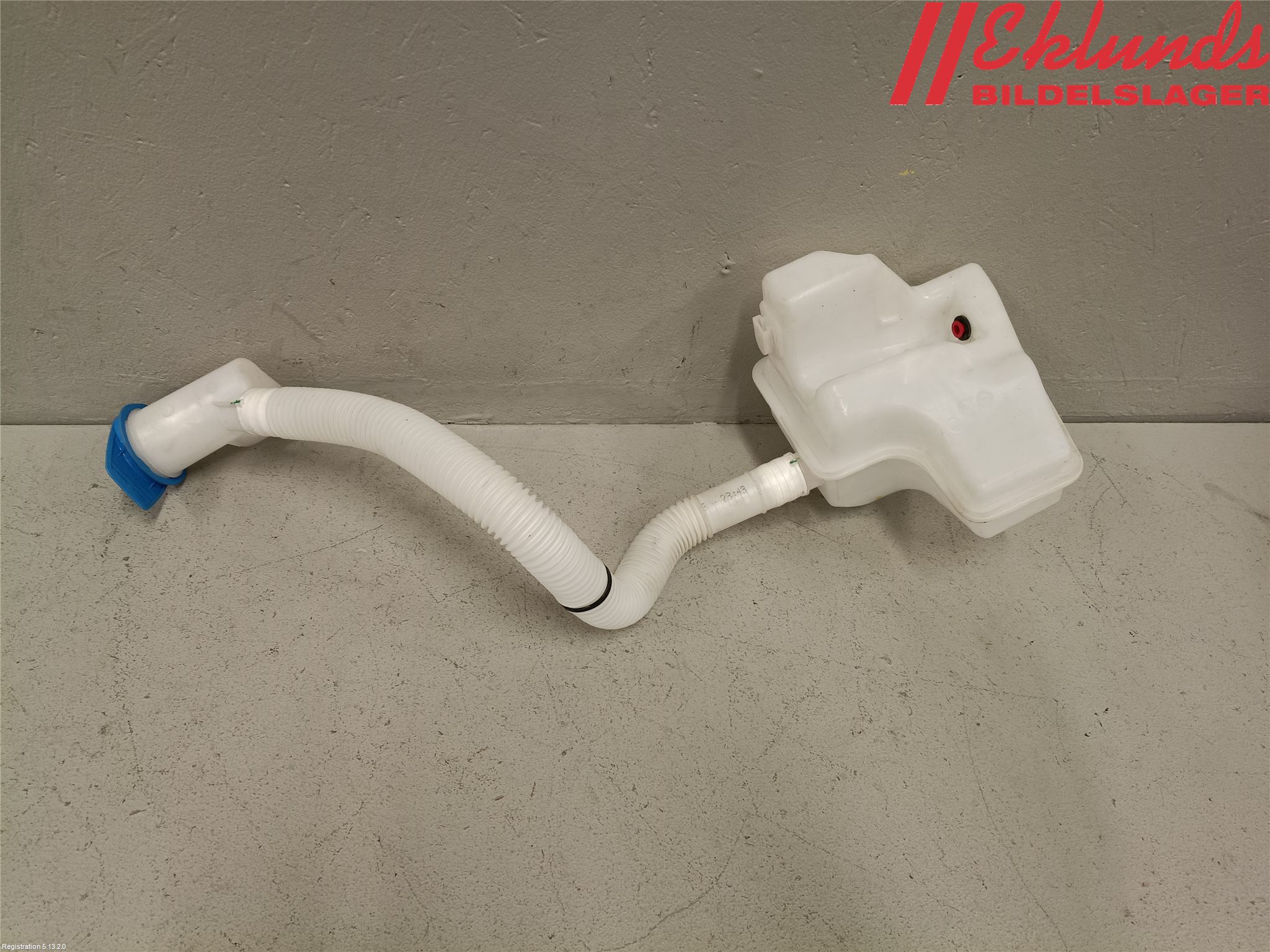 Volkswagen VW UP! / E-UP! Spolartank Vindruta