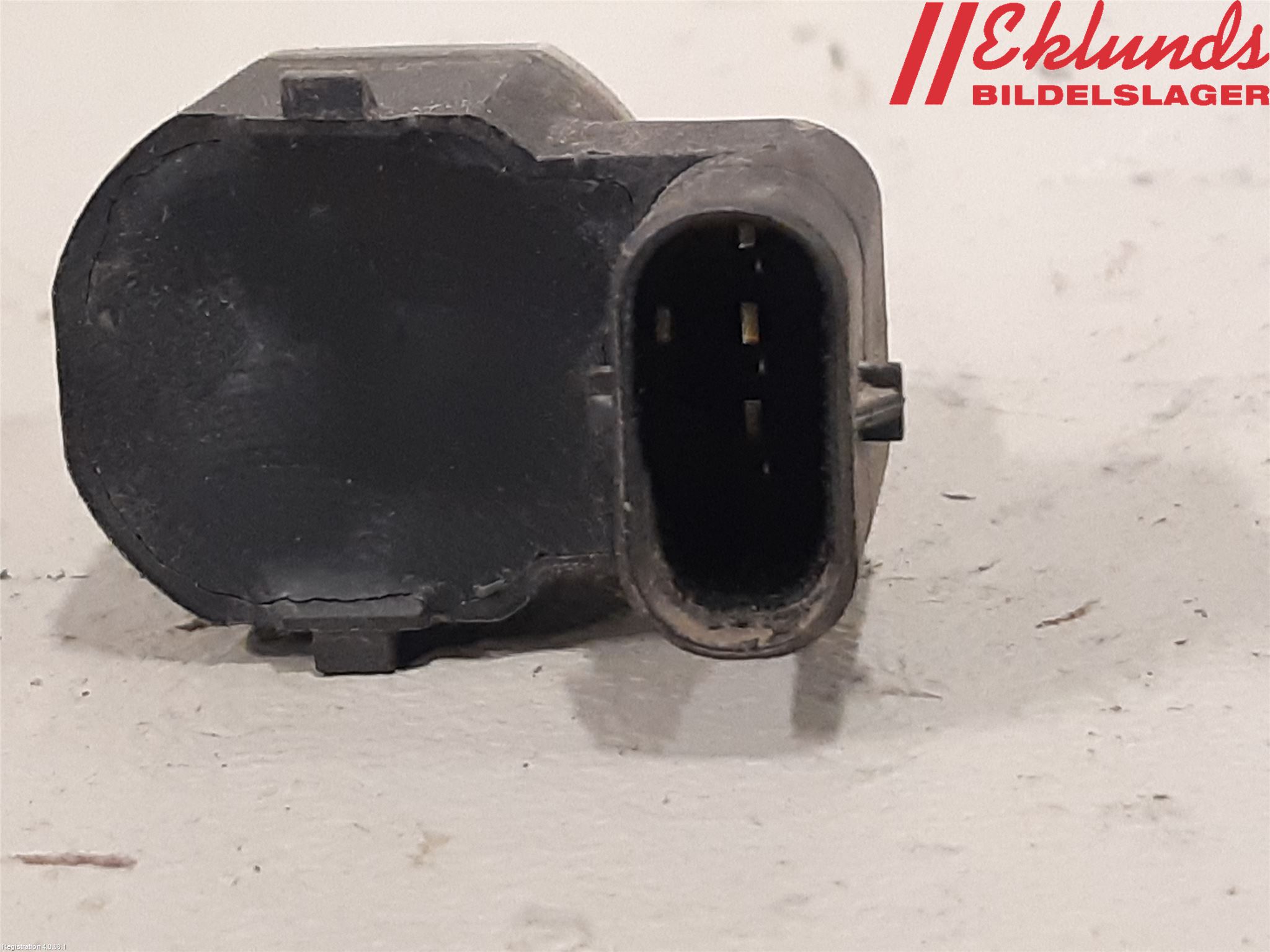 BMW 5 F10/F11/F18 09-17 Parkeringshjälp Frontsensor