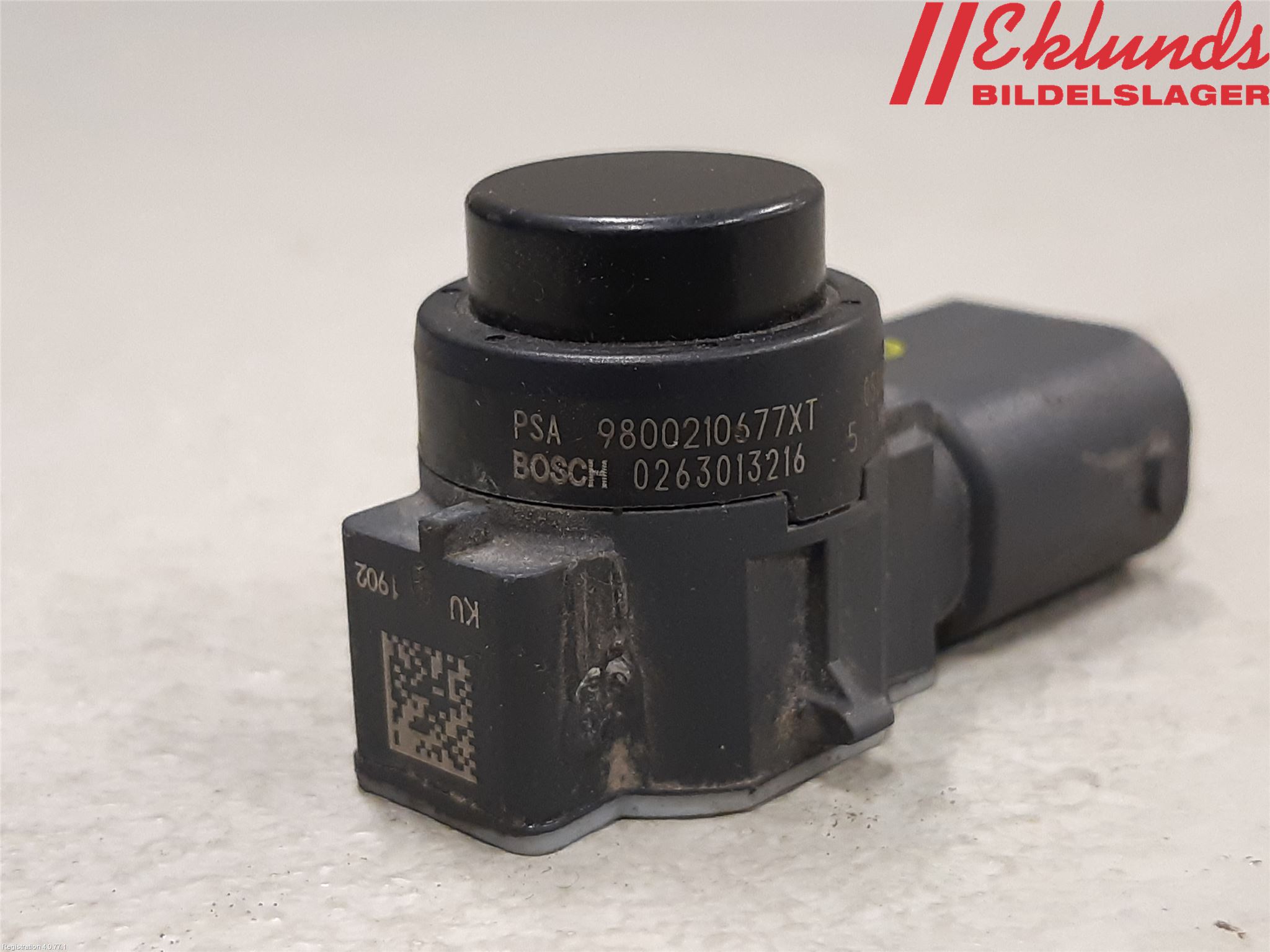 Toyota PROACE II 16- Parkeringshjälp Frontsensor