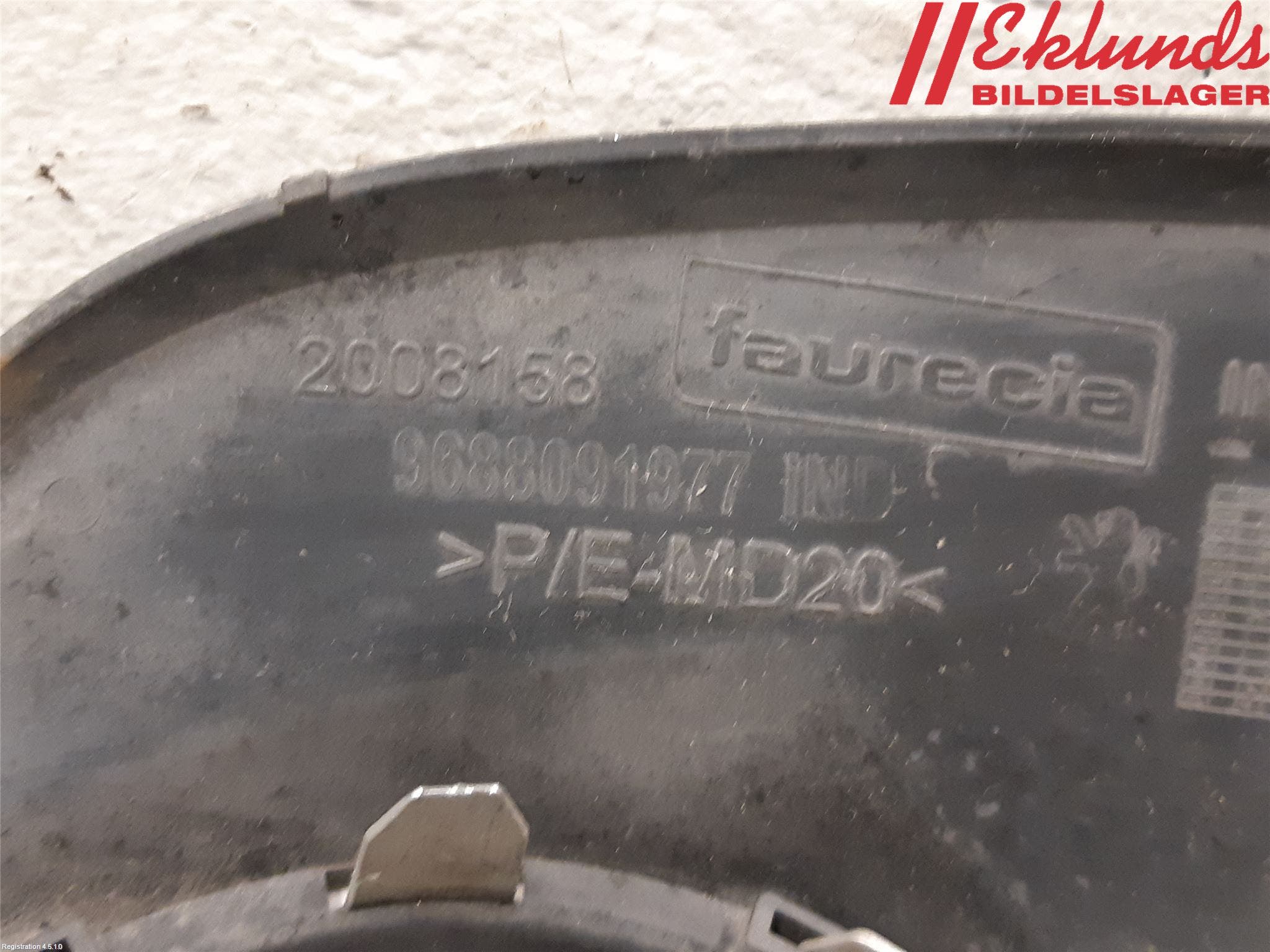 Peugeot 207 Dimljussarg Fram