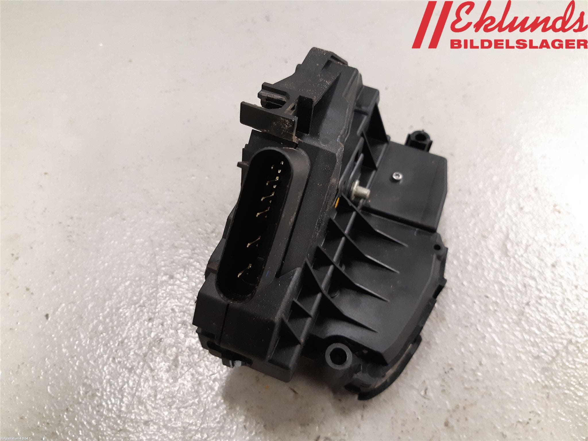 Ford MONDEO 15-22 Låskista-Dörrlås