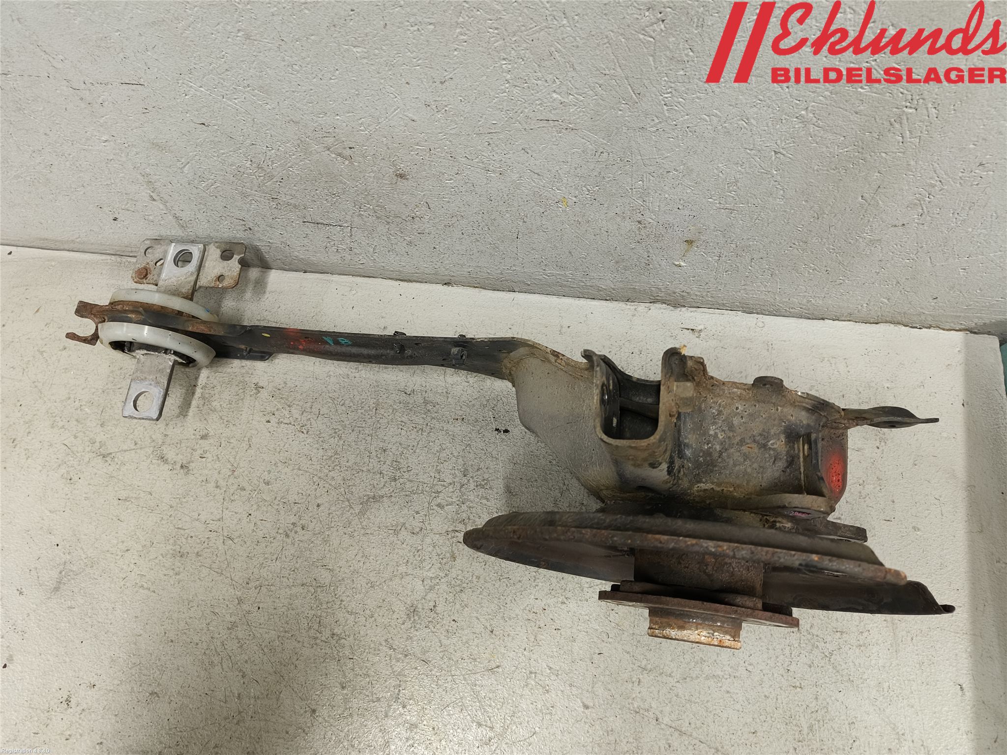 Volvo V60 14-18 Bärarm Bak Vänster