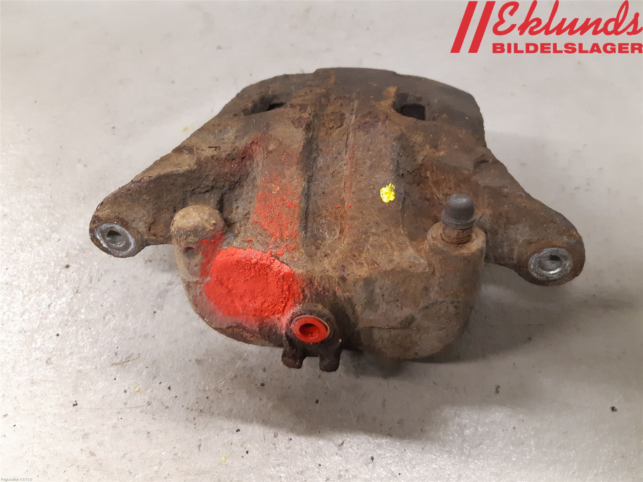 Nissan NAVARA 05-16 Bromsok Fram Vänster