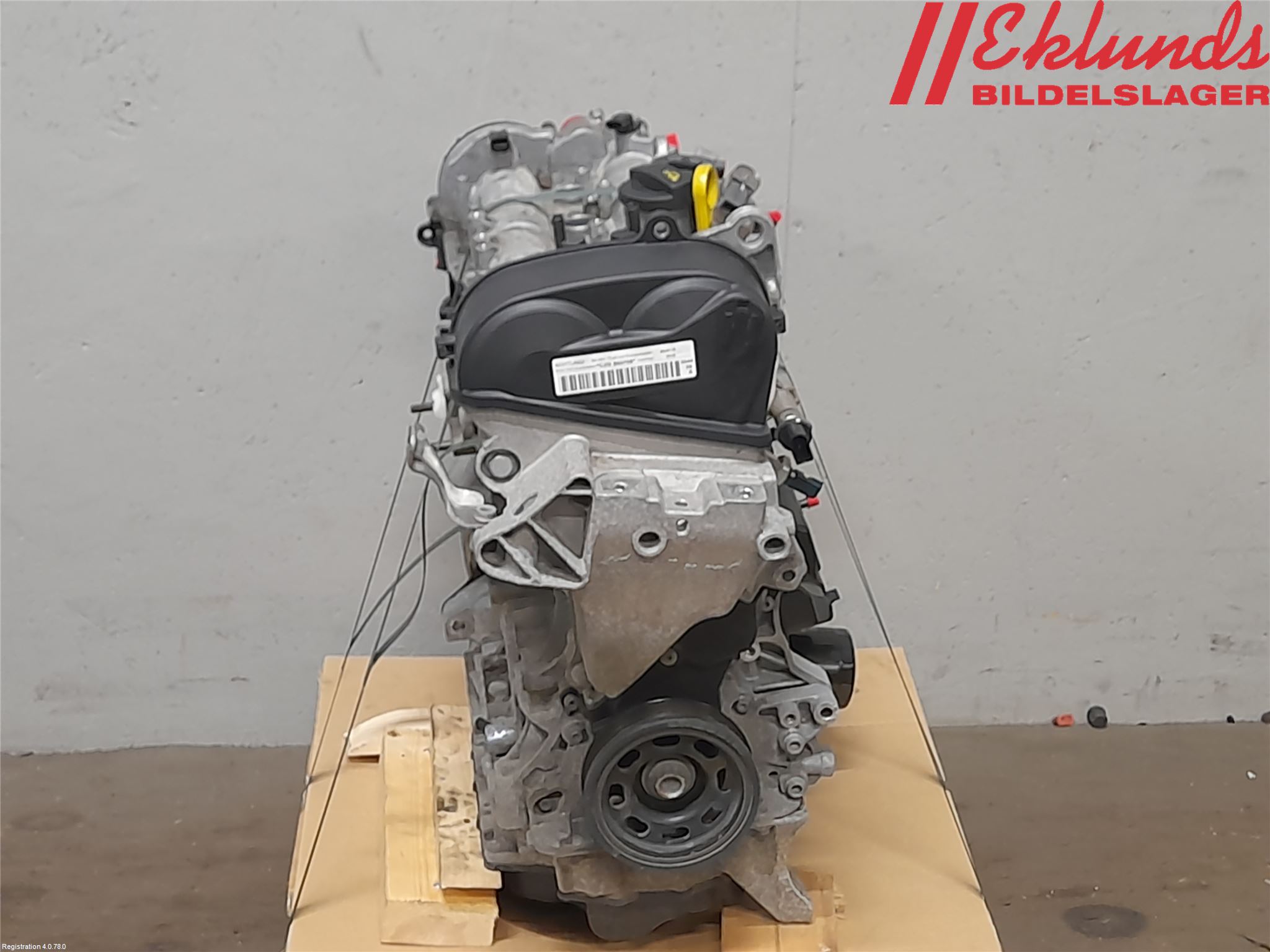 Volkswagen VW TOURAN 16- Motor Bensin