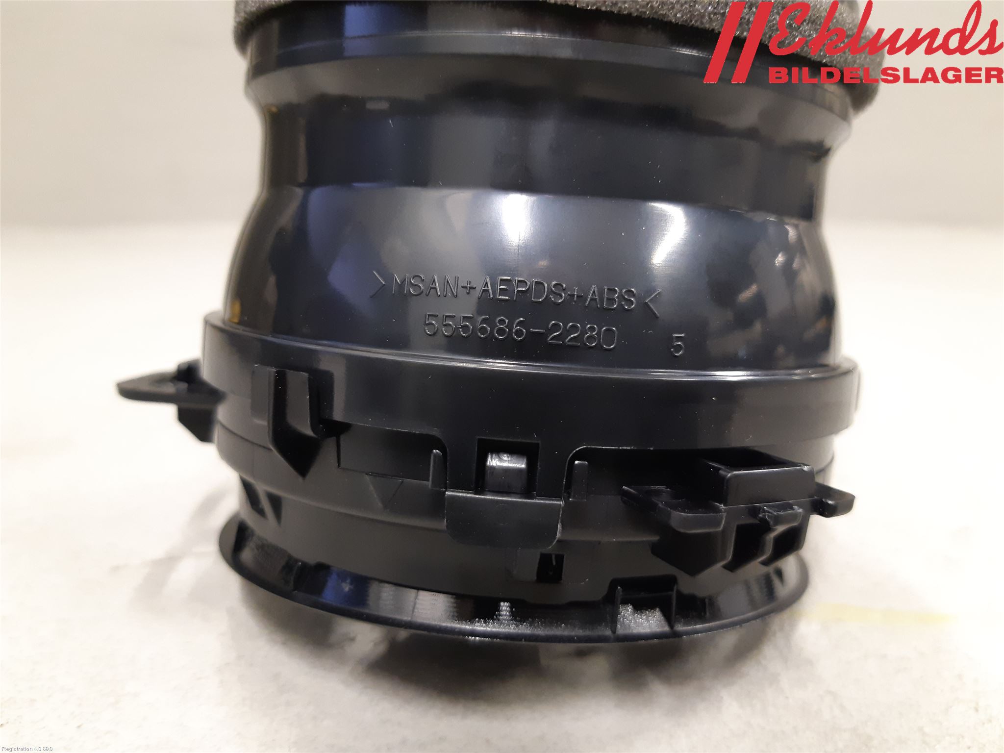 Toyota YARIS XP130 15-20 Defrosterkanal-Munstycke