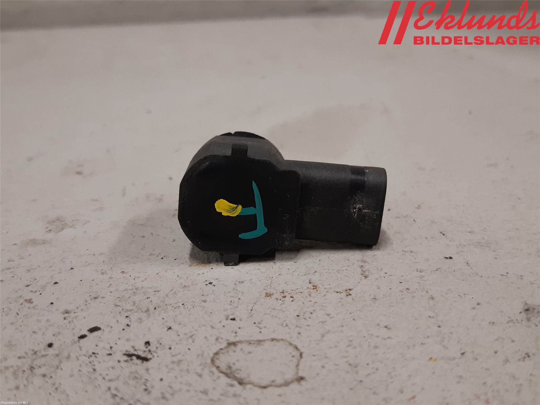 Skoda SUPERB 09-15 Parkeringshjälp Frontsensor