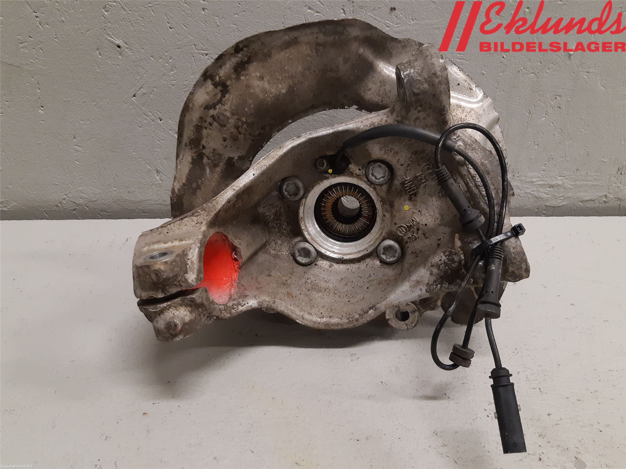 BMW 4 F32/F33/F82/F83 13-20 Styrspindel Lagerhus Vä